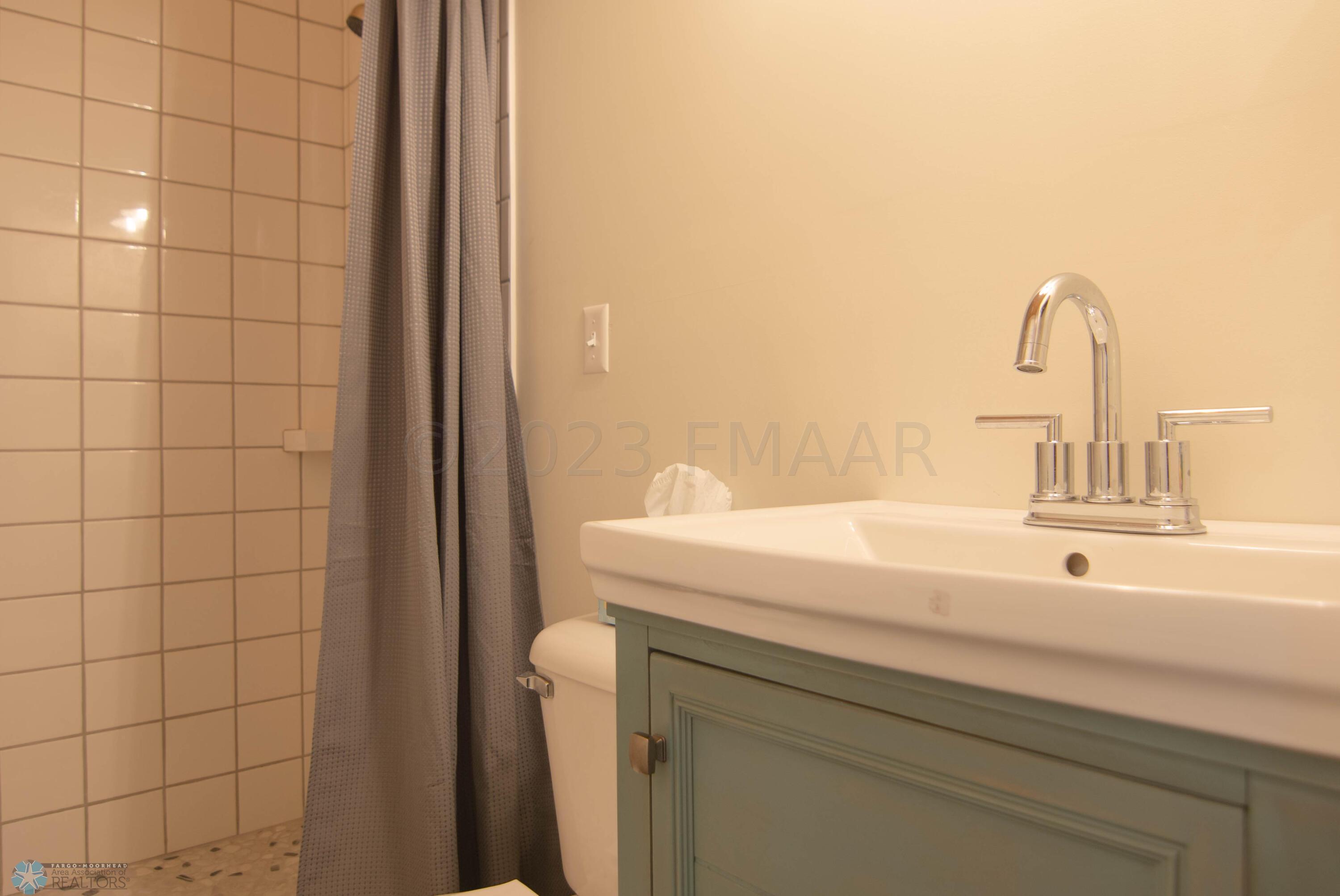 Lower level bath
