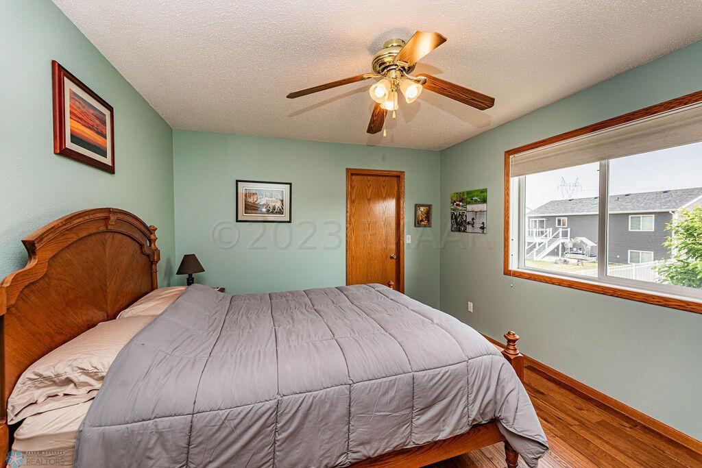 Upper Lvl Main Bedroom 2 Walkin Closet