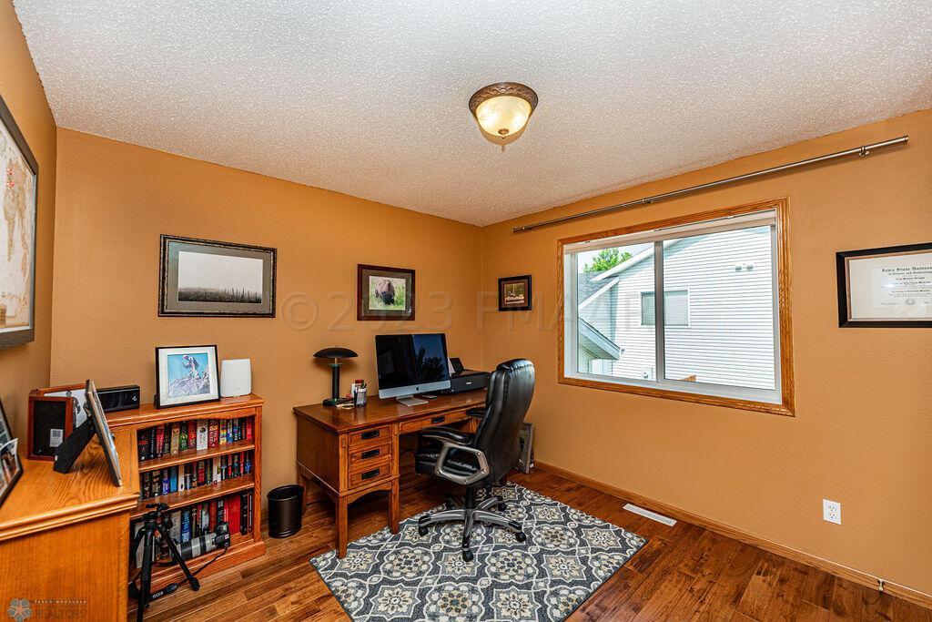 Upper 2nd Bedroom/Office