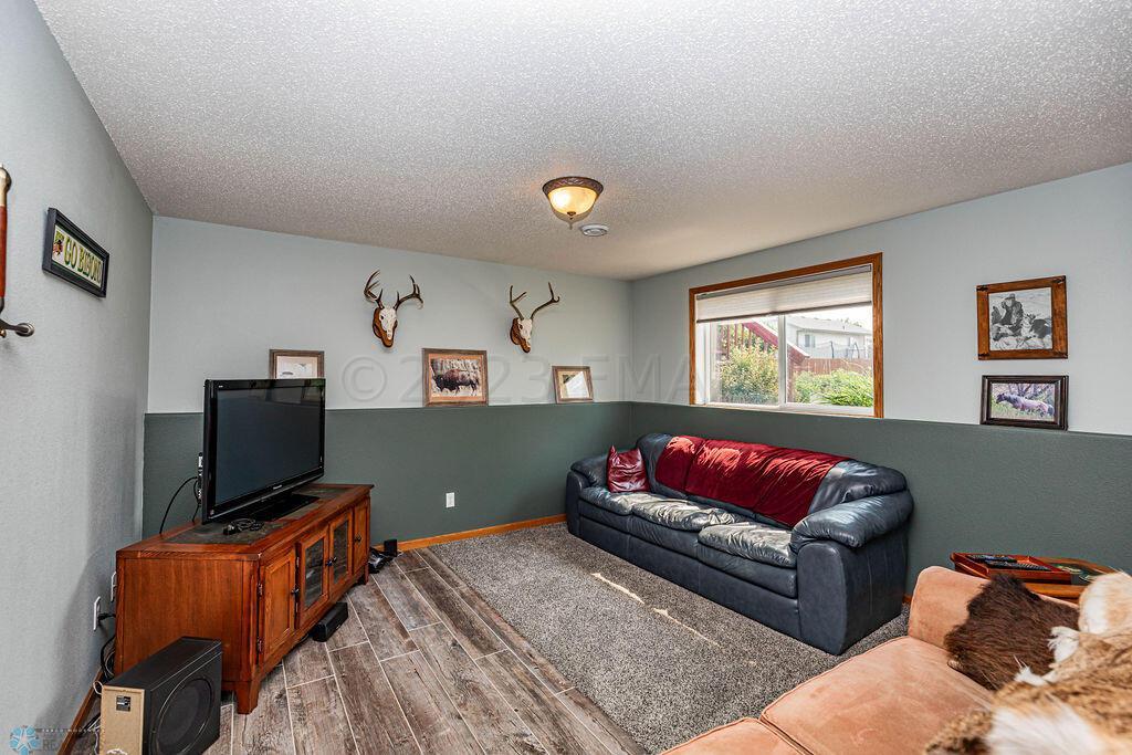LL Family Room