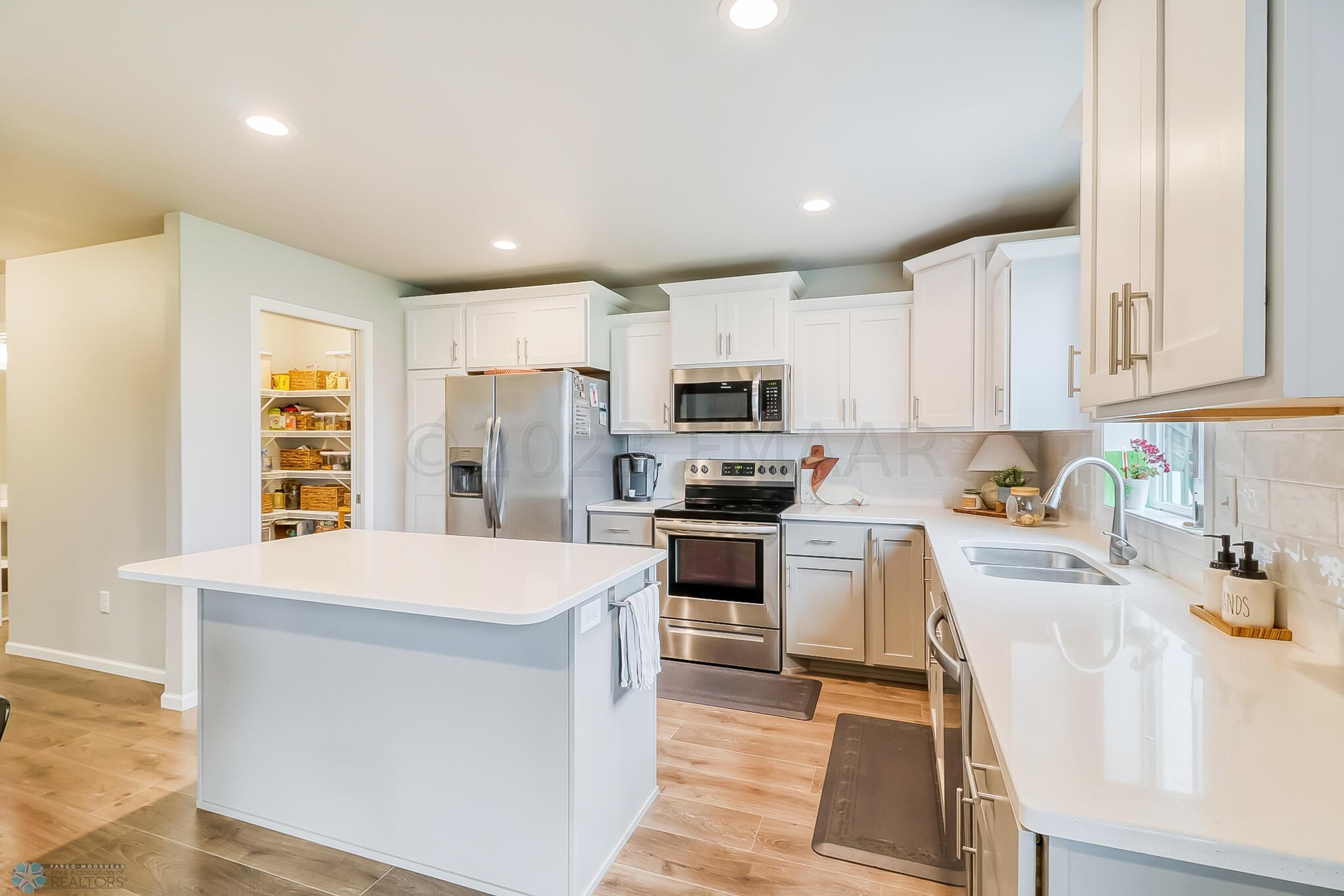 Kitchen1_2