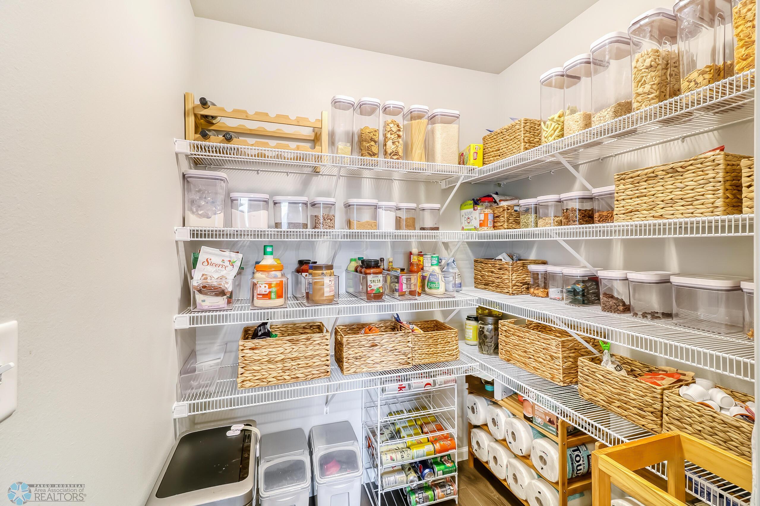 KitchenPantry1_1
