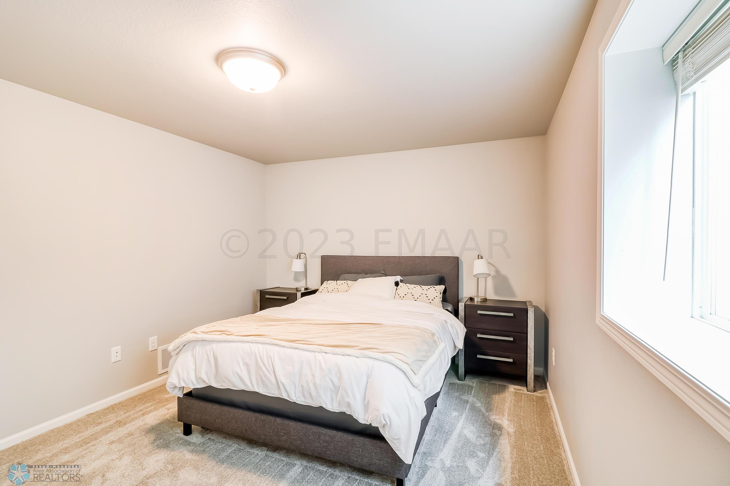 Basement Bedroom1_2
