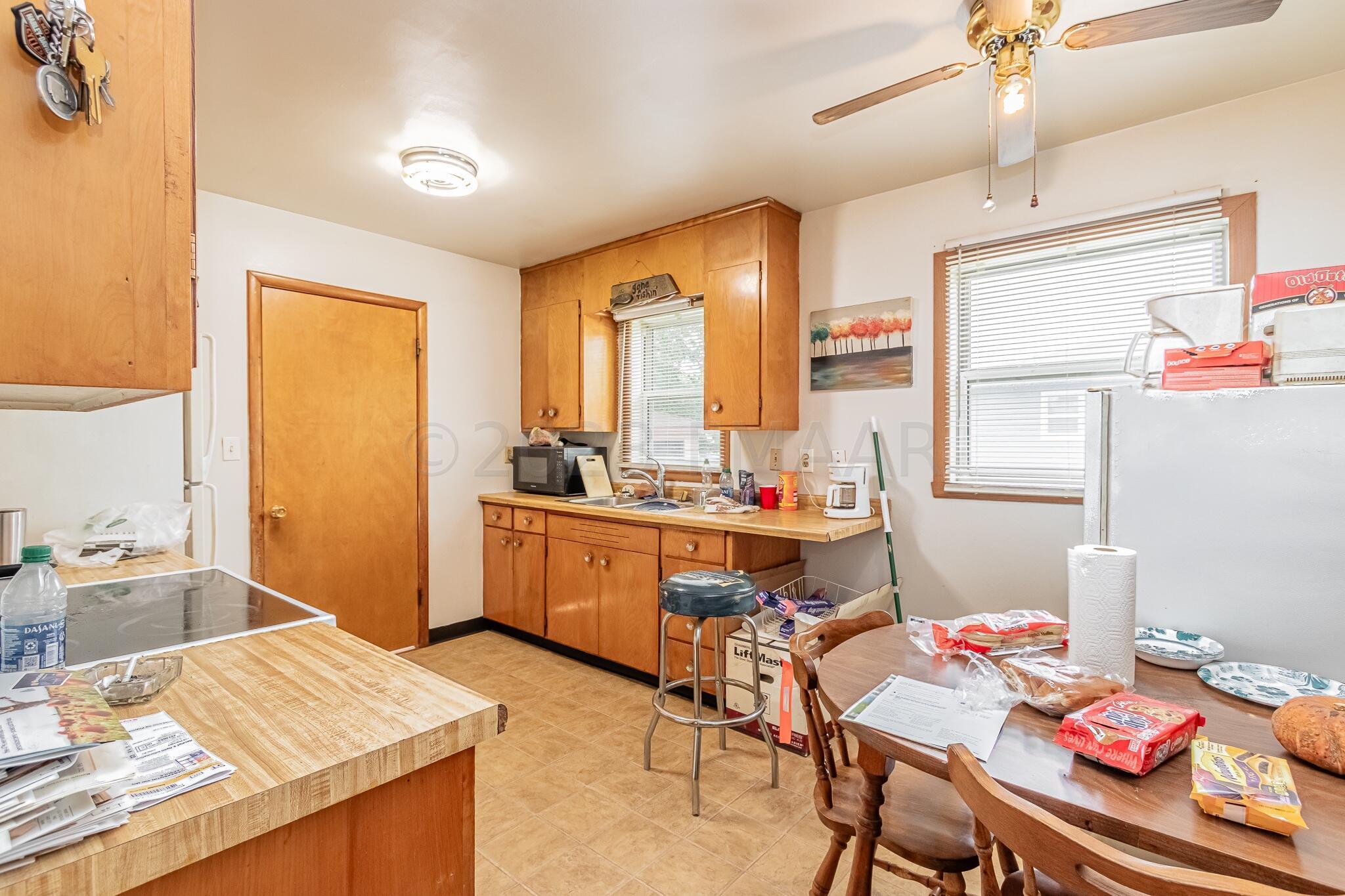 1422-1424 15 street s, fargo, nd 58103-0