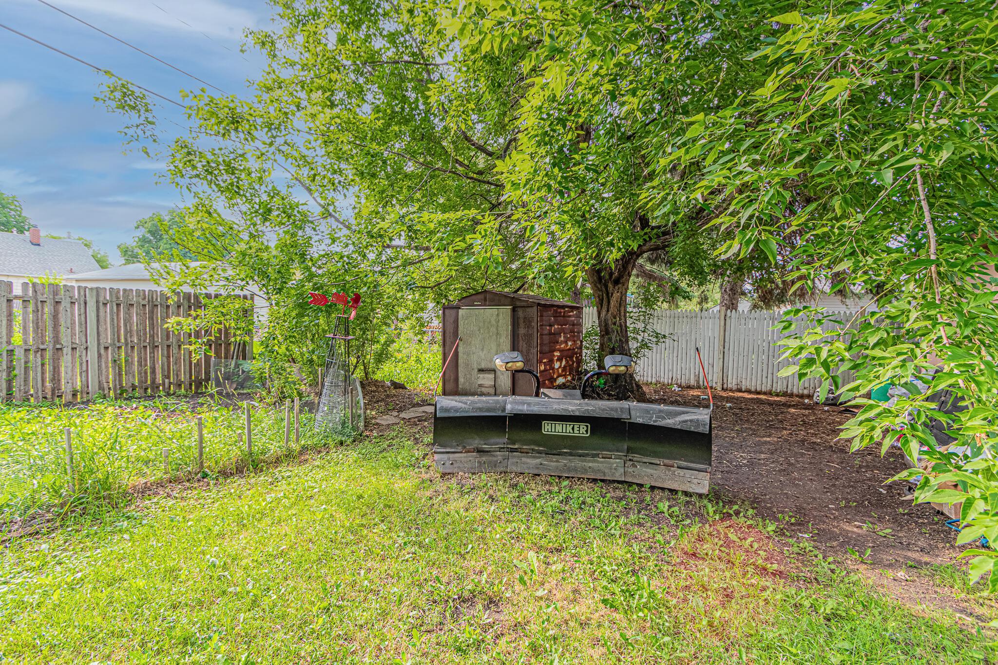 1422-1424 15 Street S, Fargo, ND 58103-1