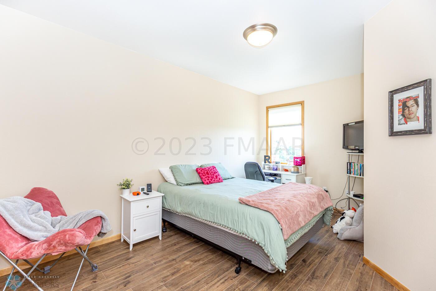 Home-19 (3)