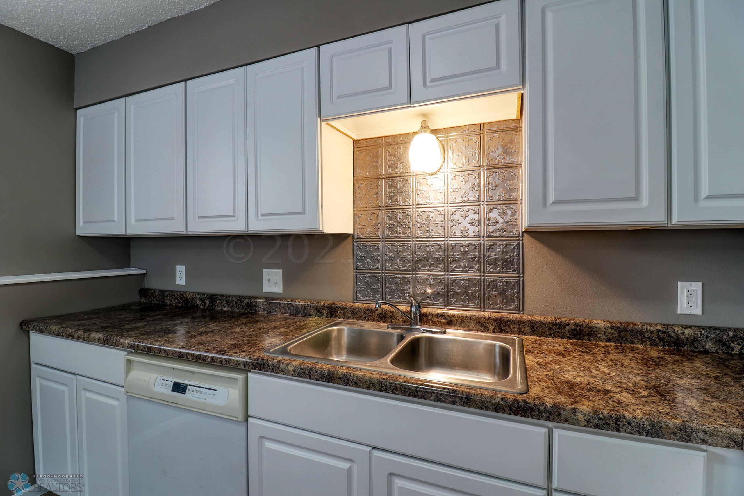LLKitchen1_3