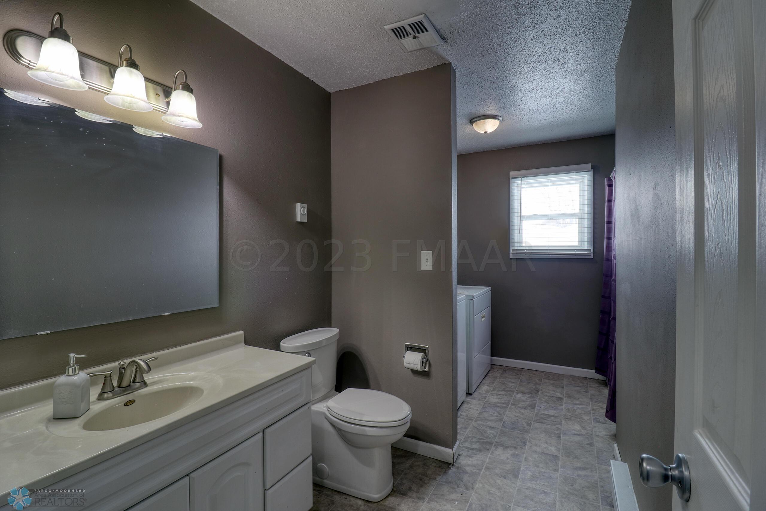ULBathroom1_0