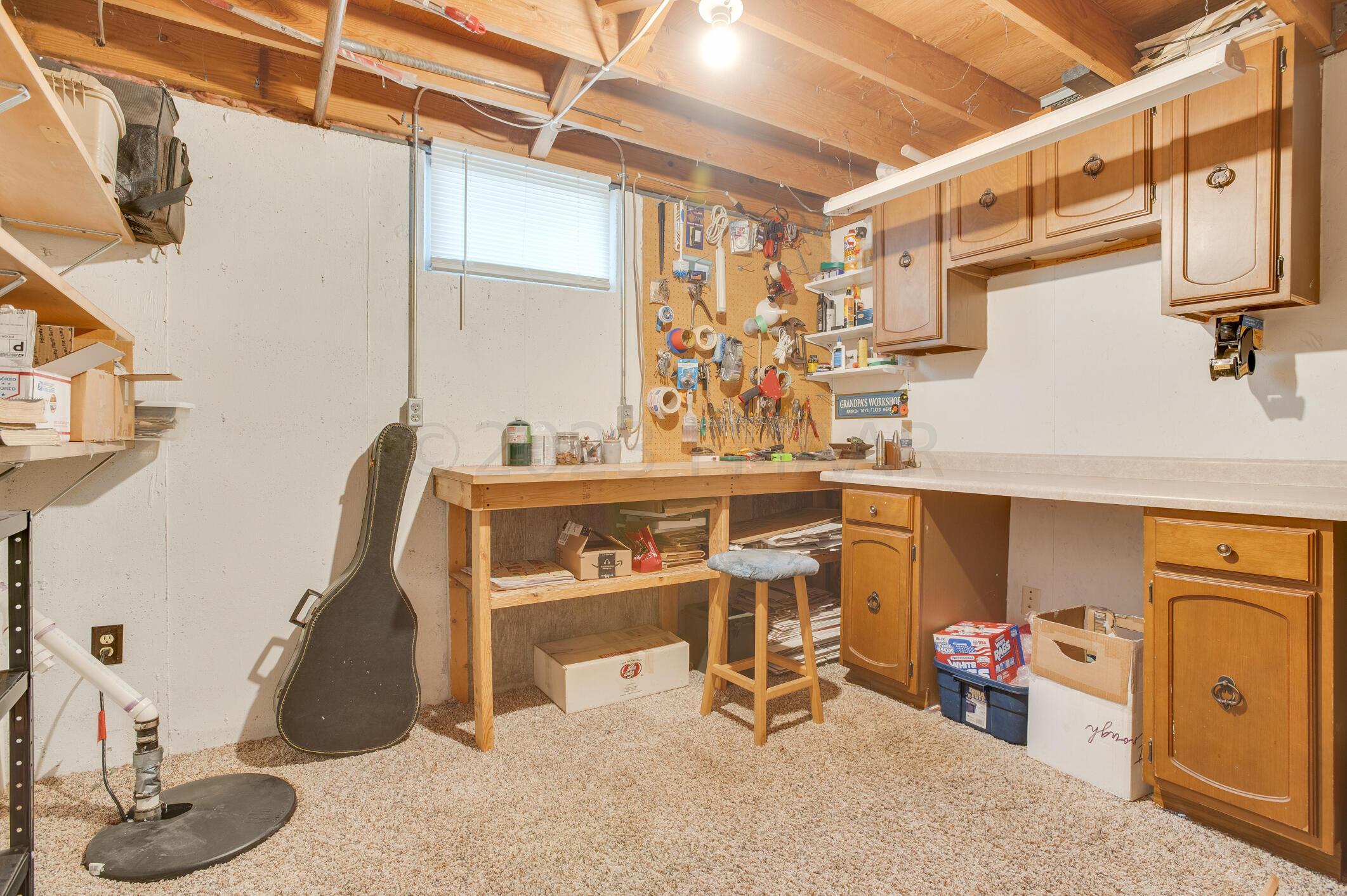 Shop/Hobby Room