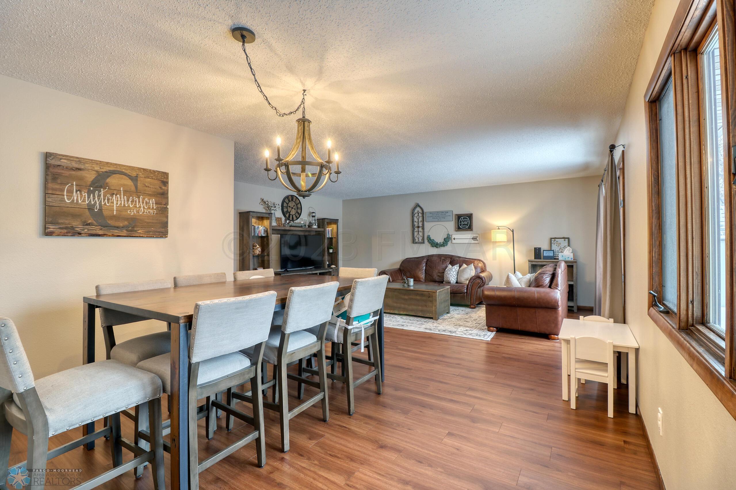 Dining Area1_2