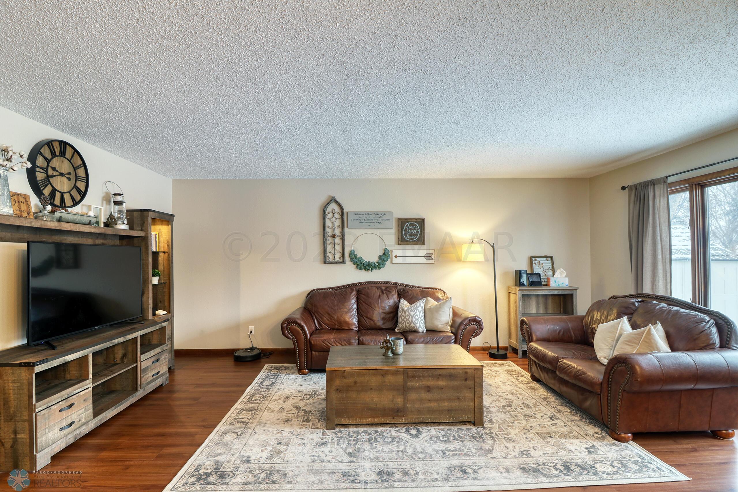 Living Area1_2