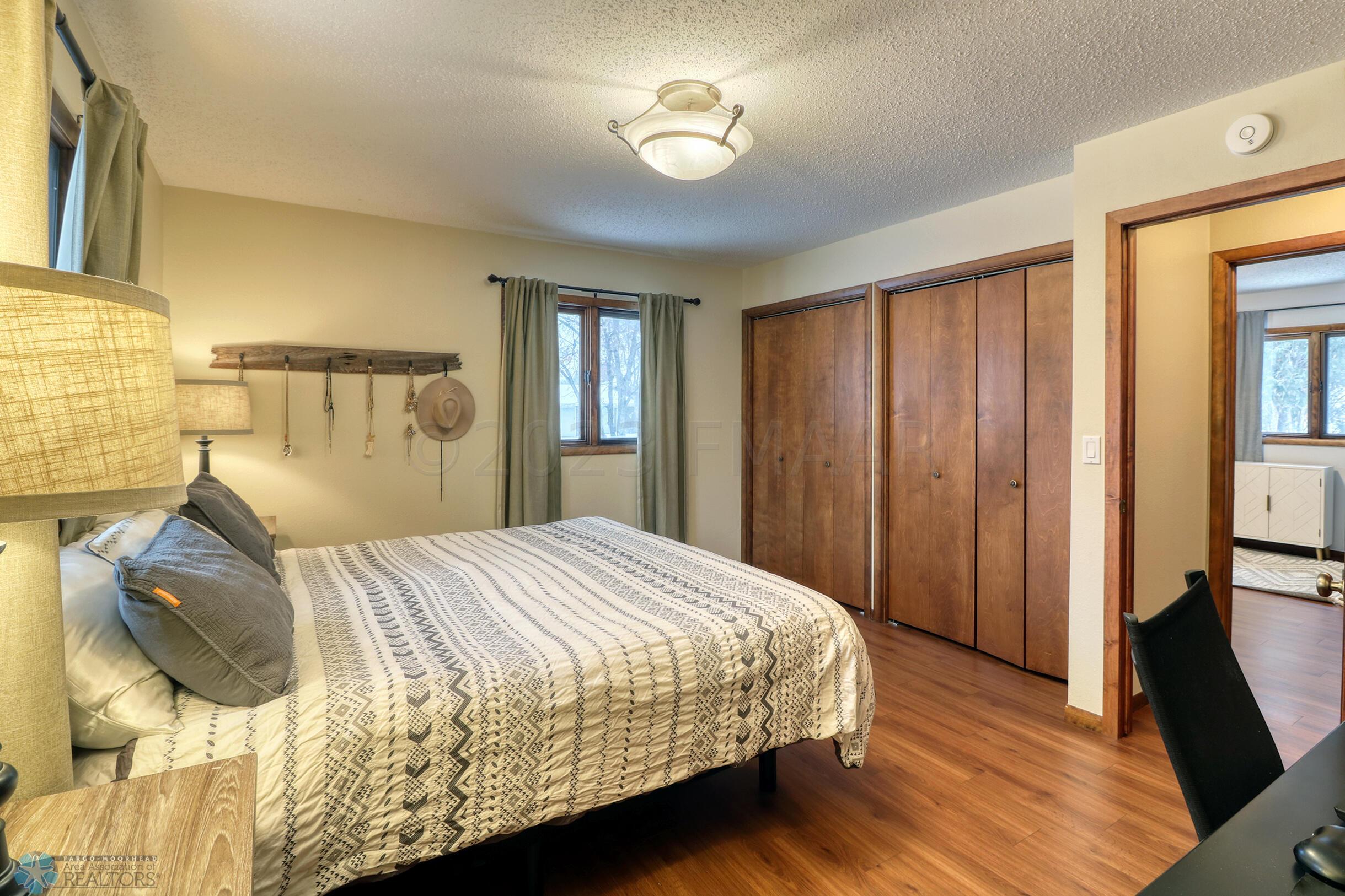 Bedroom1_2