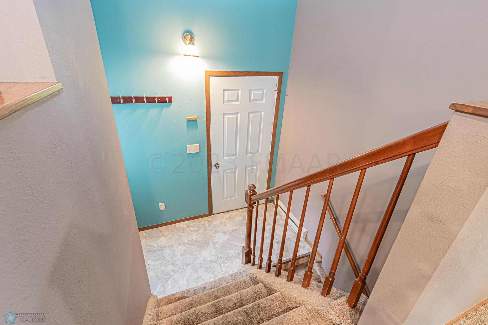 2722 32nd St S, Moorhead, MN 56560-01 -
