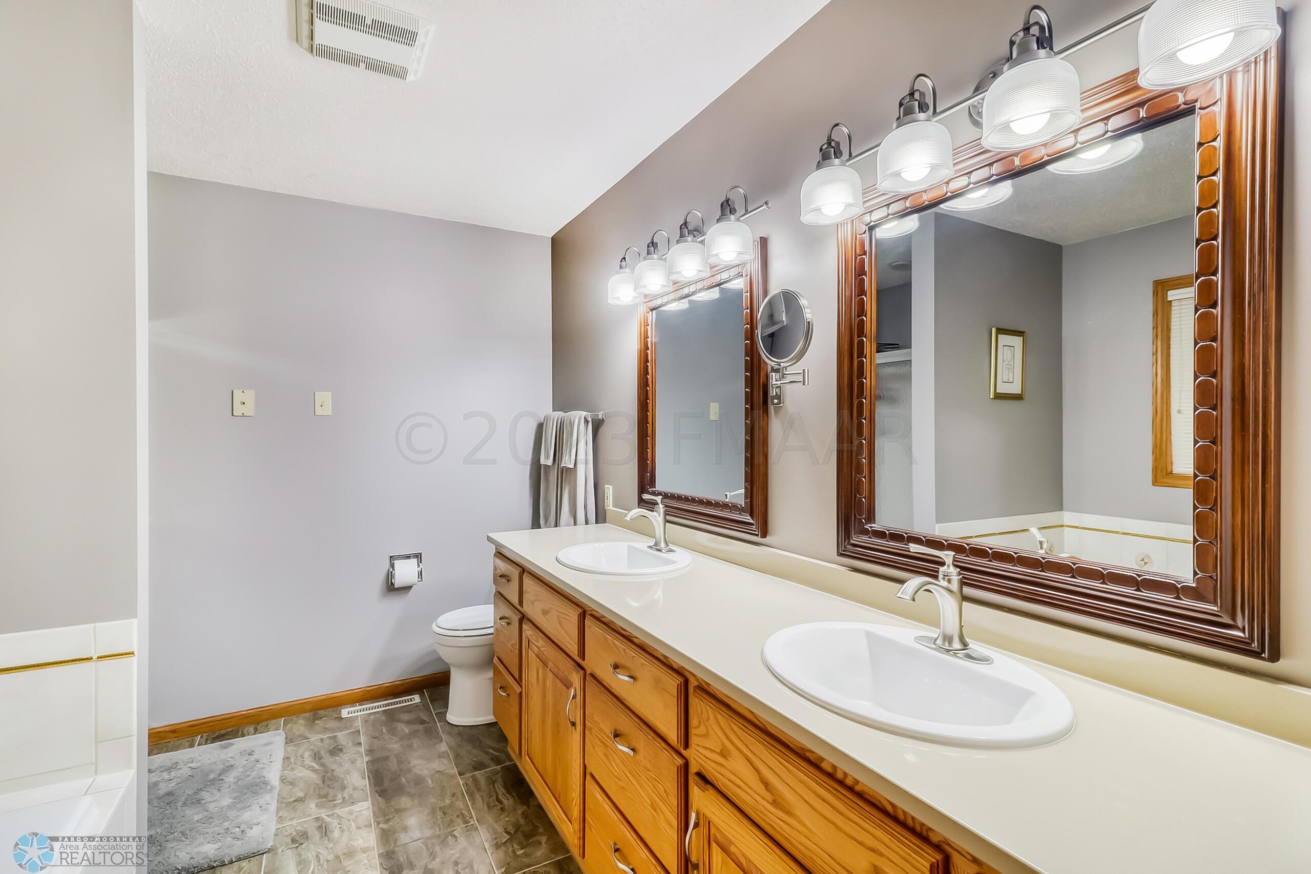 Primary Bathroom1_1