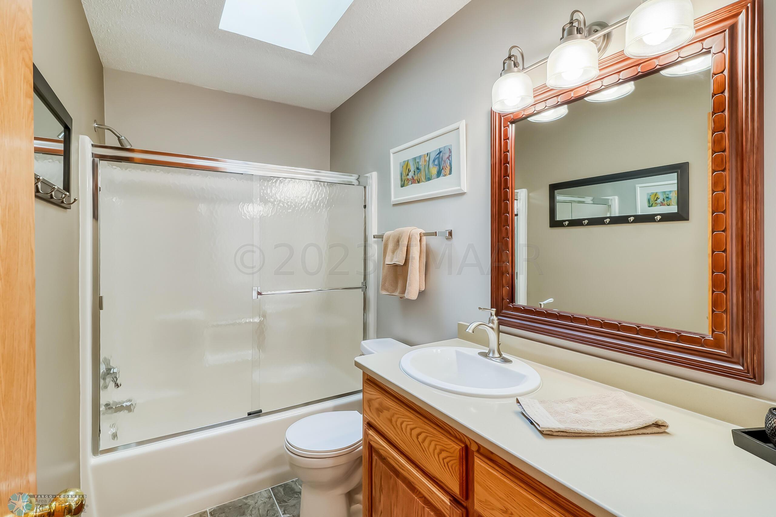 Bathroom1_1