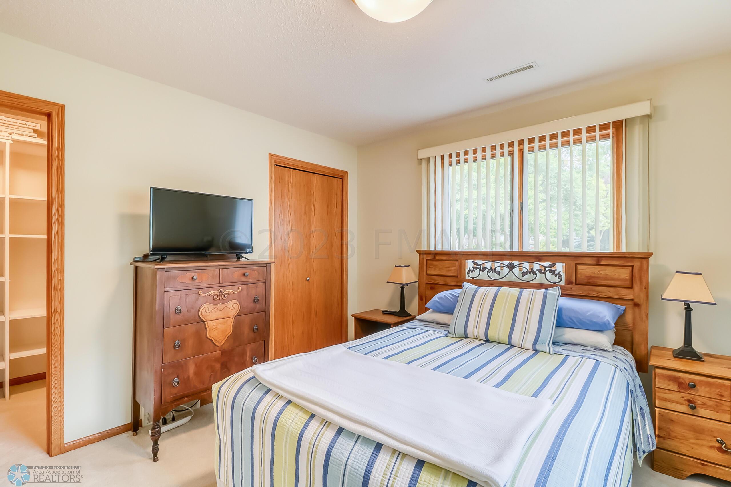 Bedroom2_2