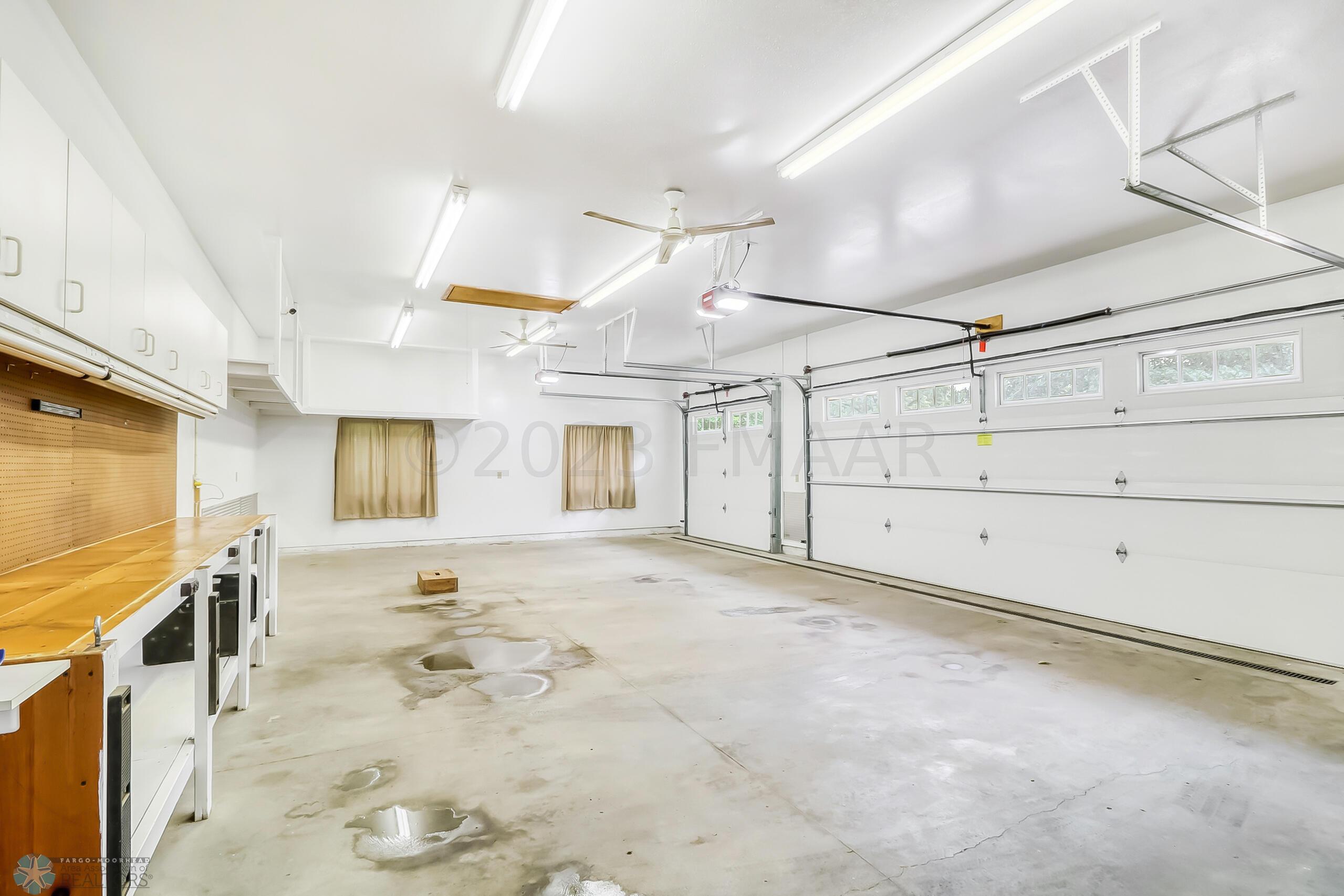 Garage1_2