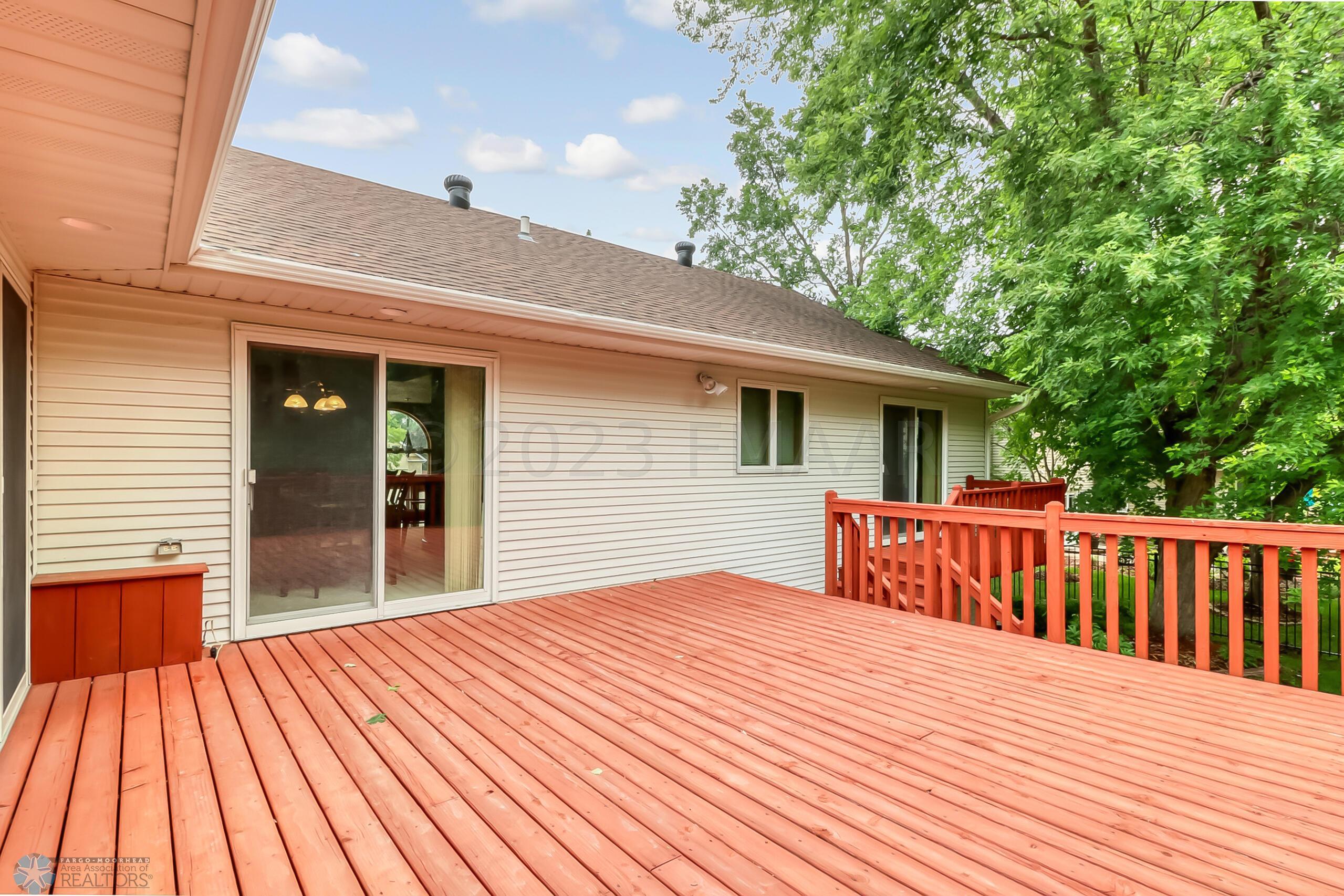 Backyard Deck1_2