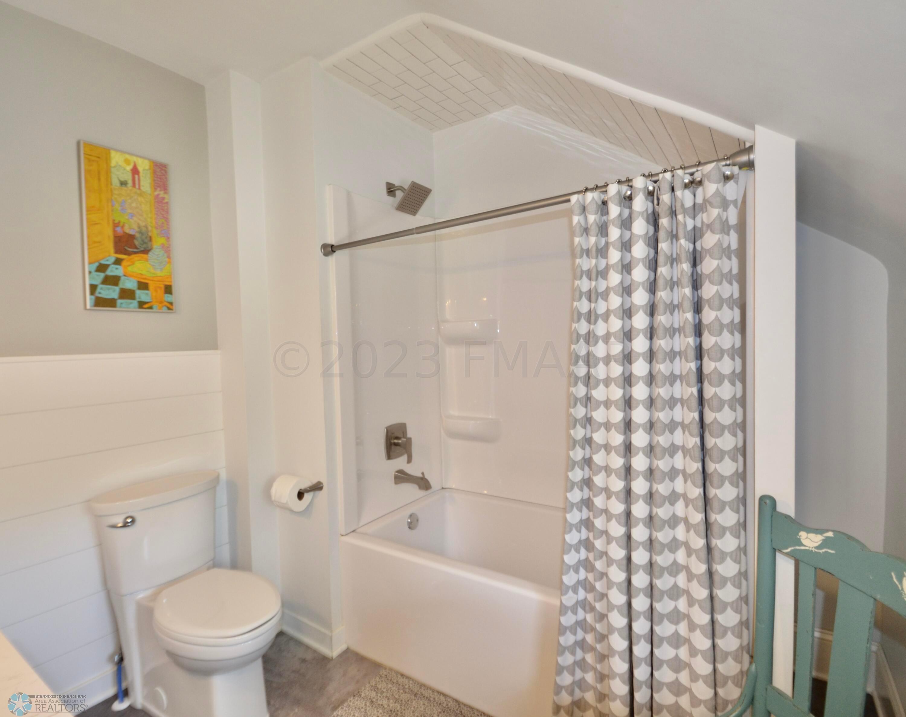 Main Bathroom