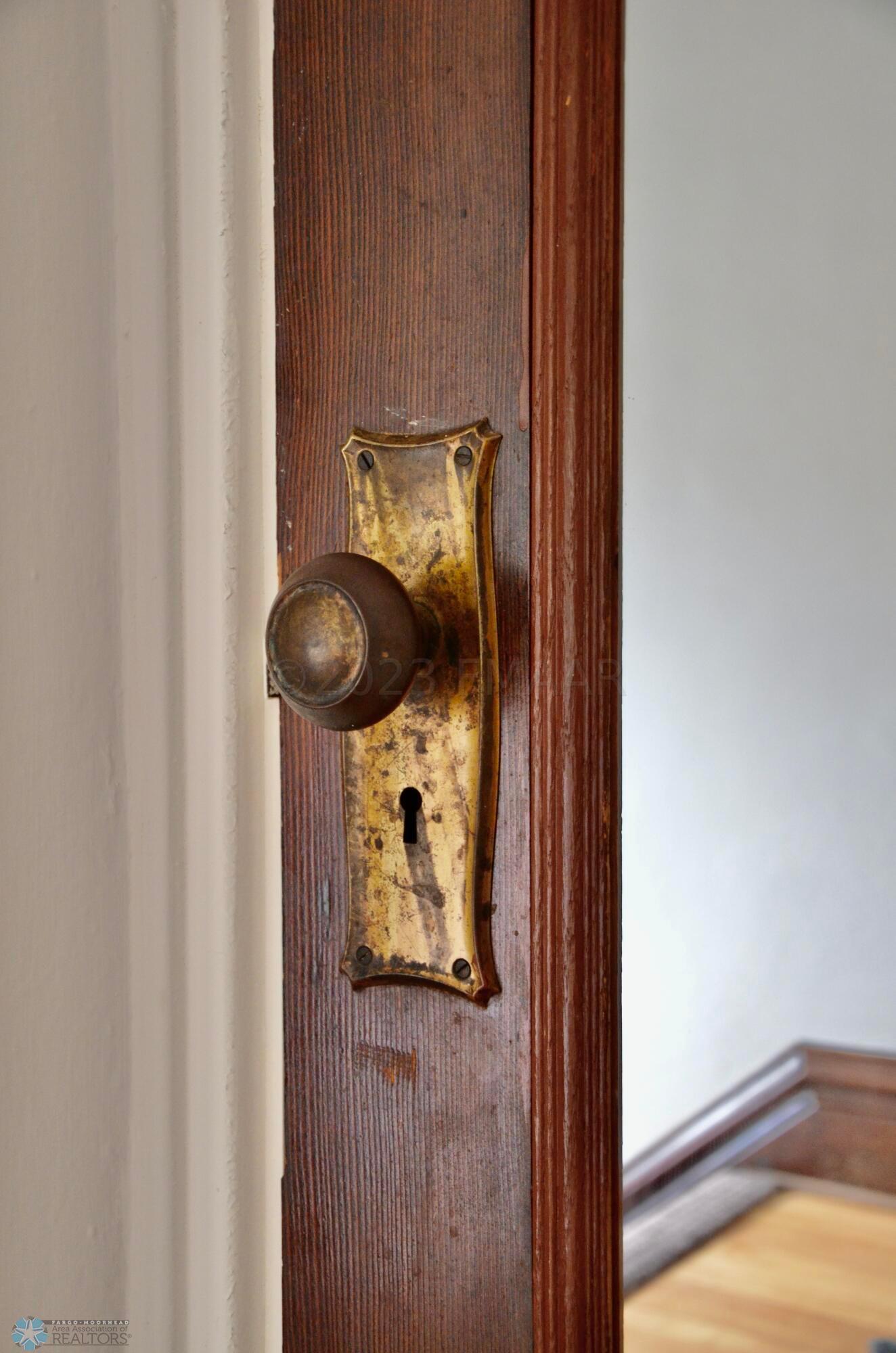 Vintage Hardware
