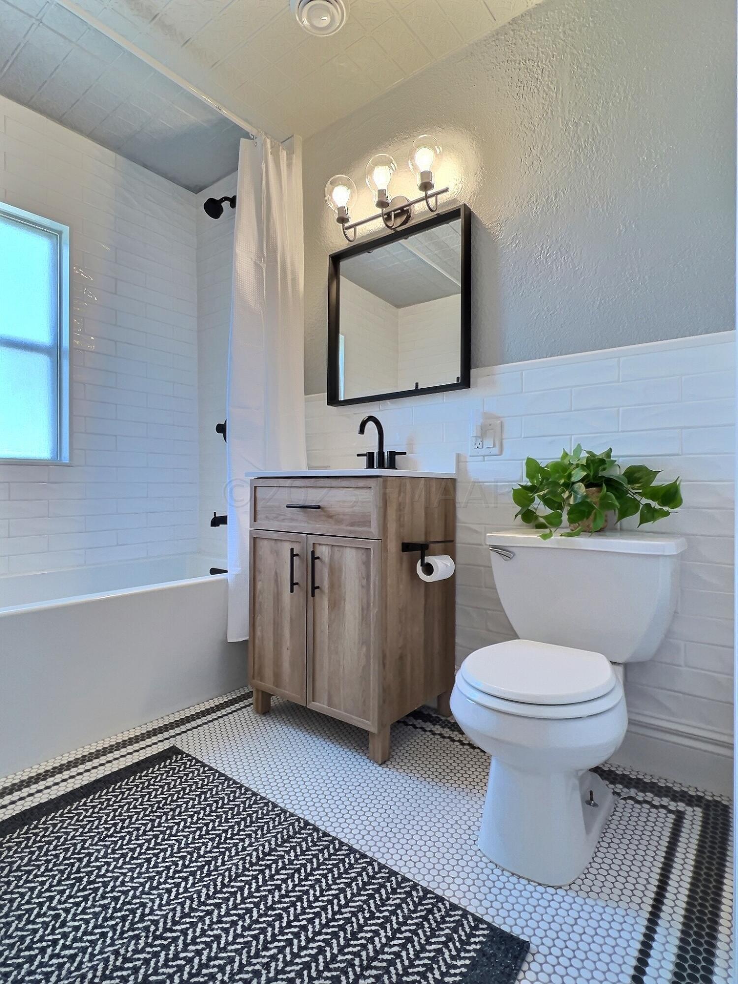 Full bathroom