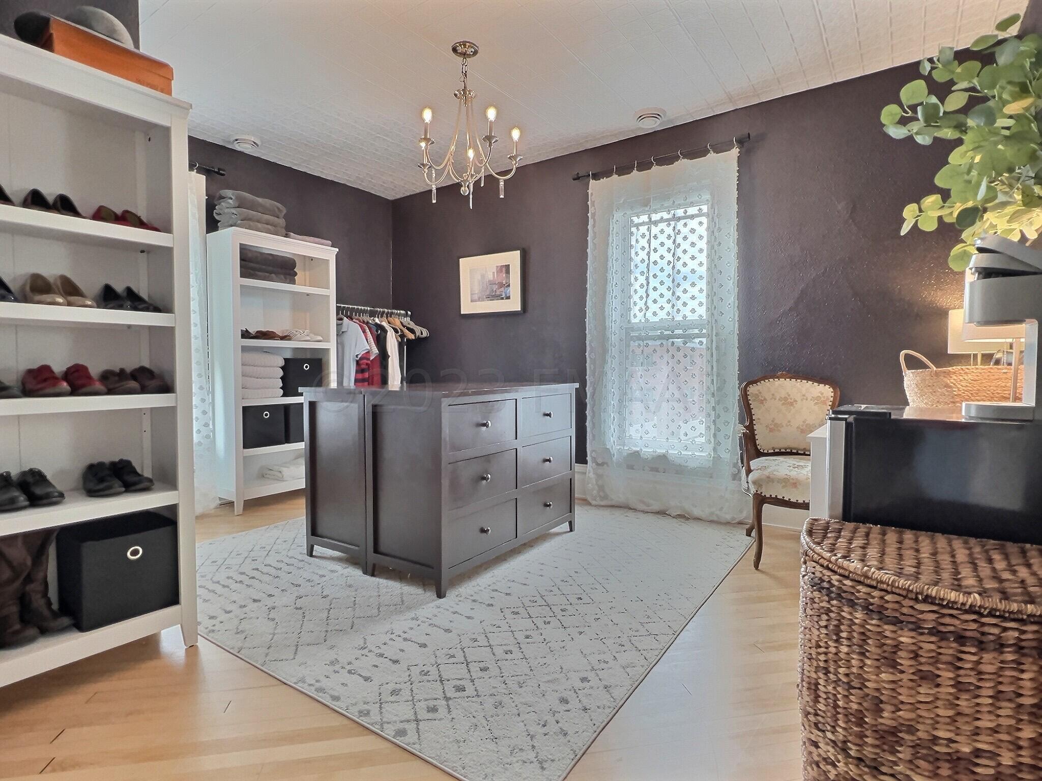 5th bedroom used as dressing room