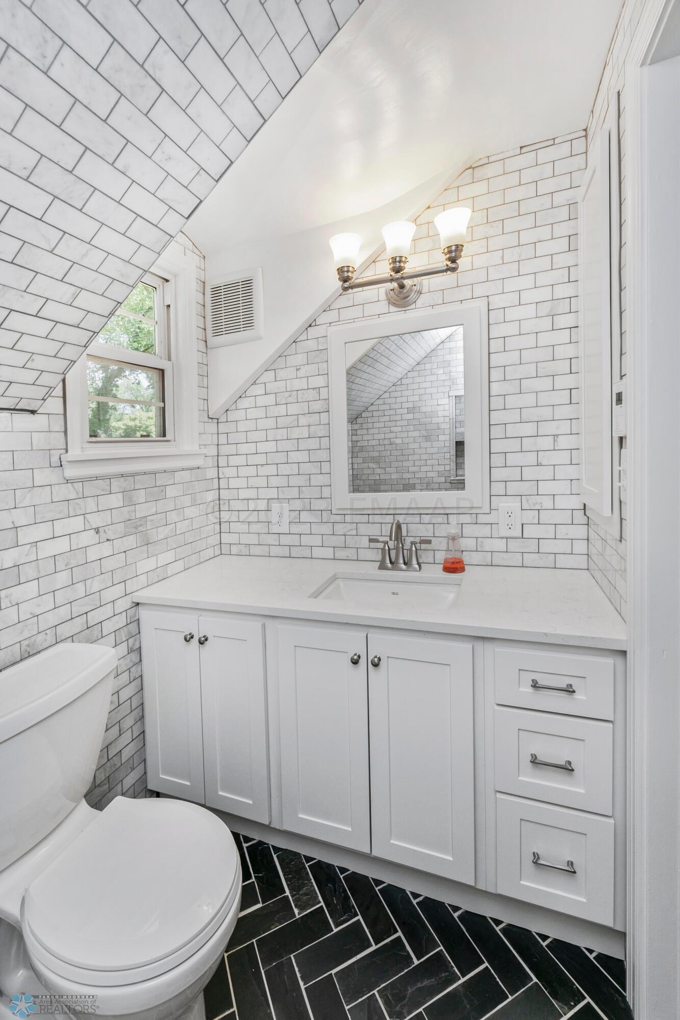 Large Vanity