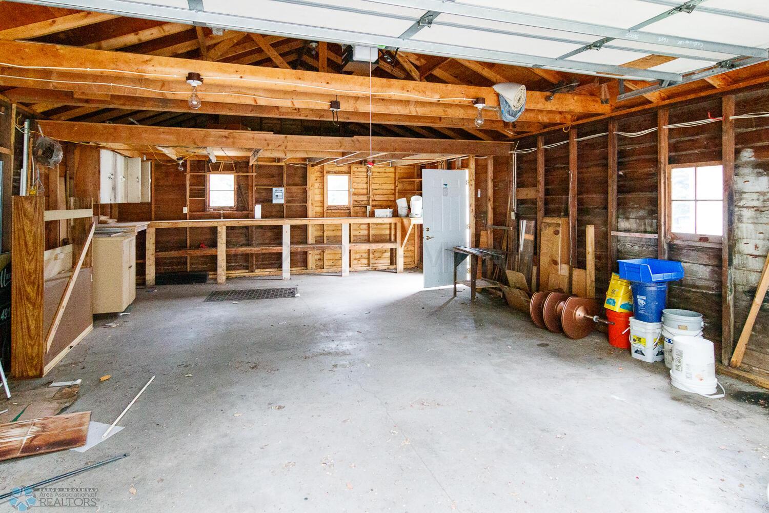 Large 2 stall garage
