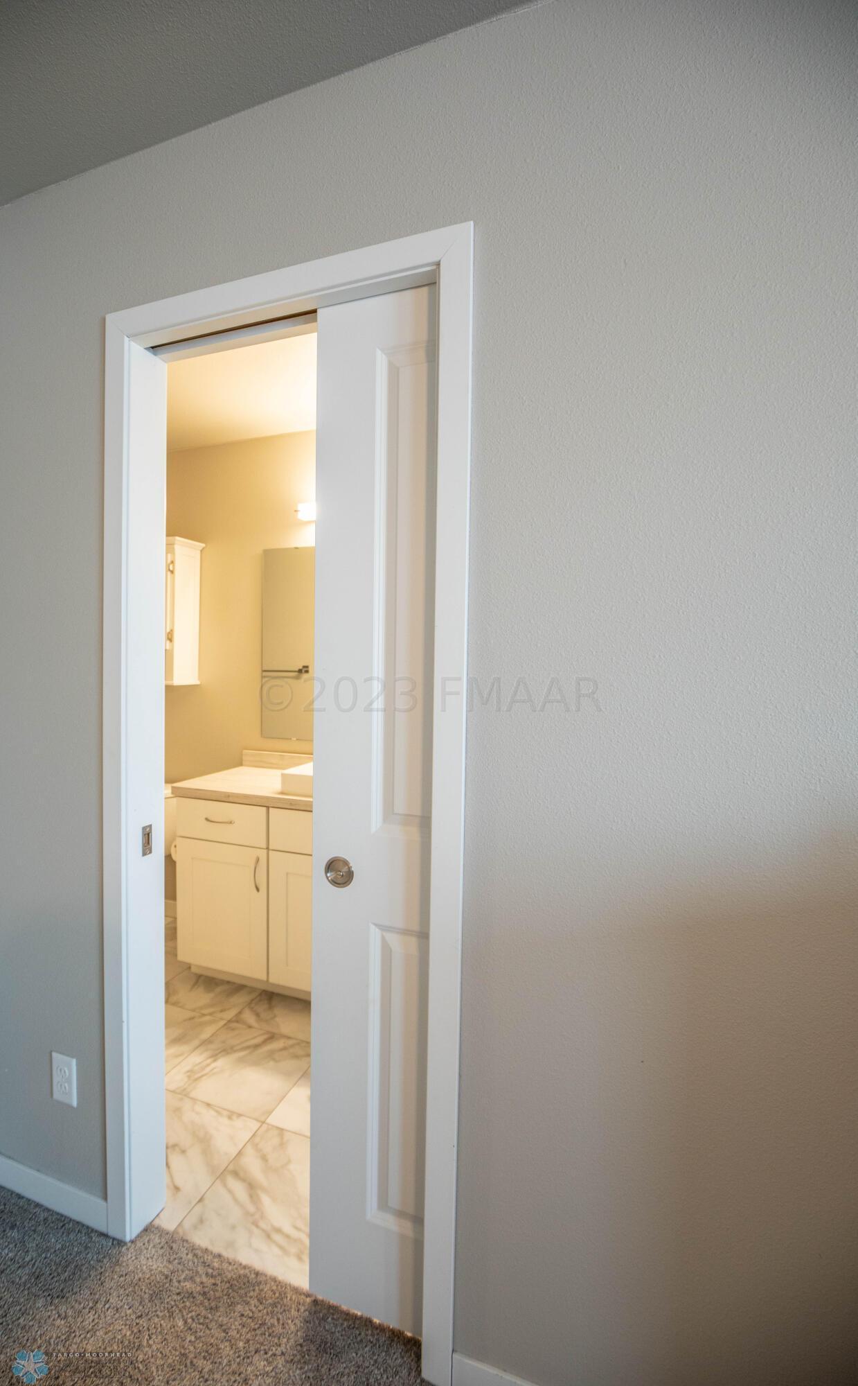 En-Suite Bathroom Pocket Door