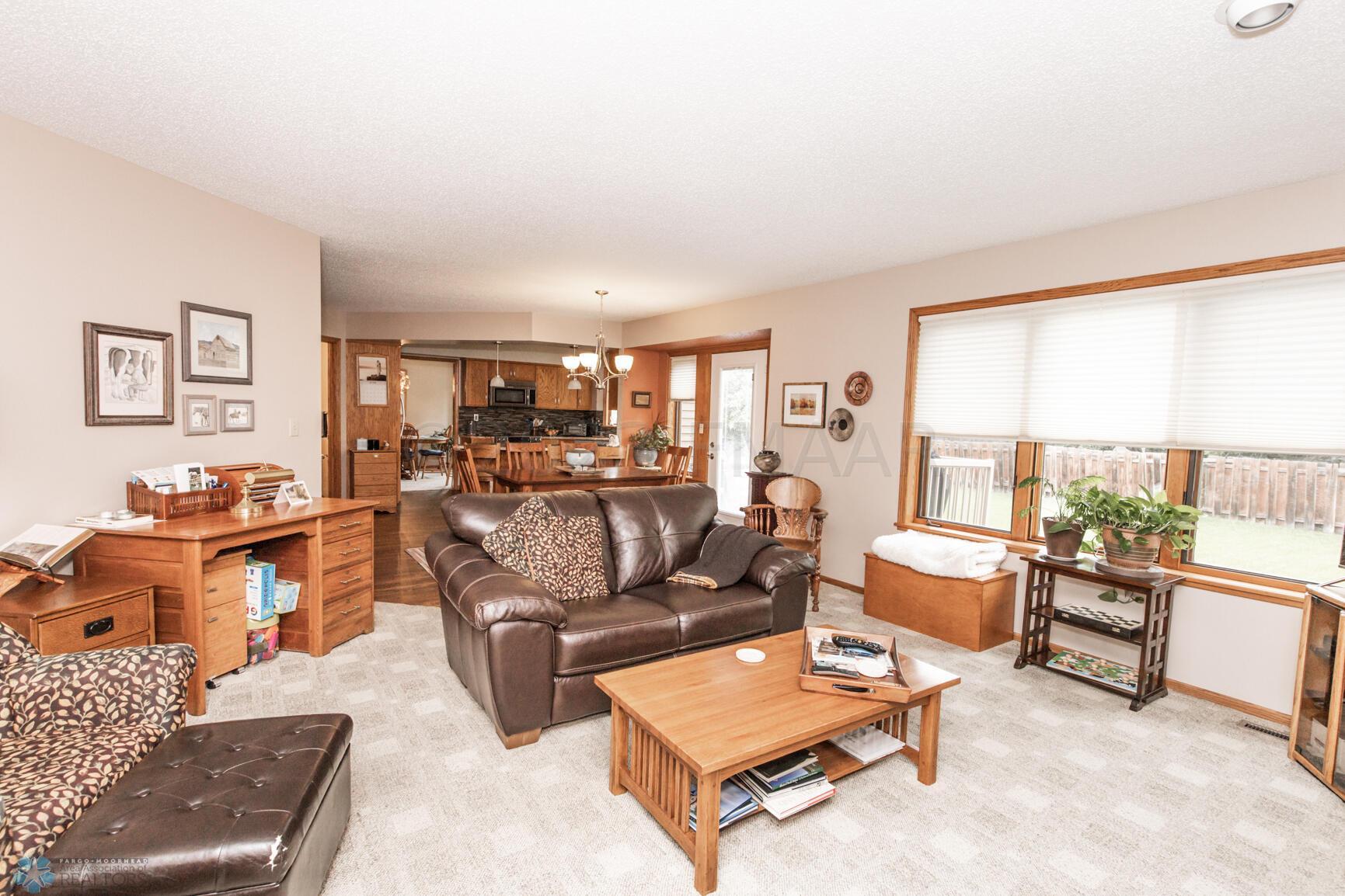 2nd Living Room