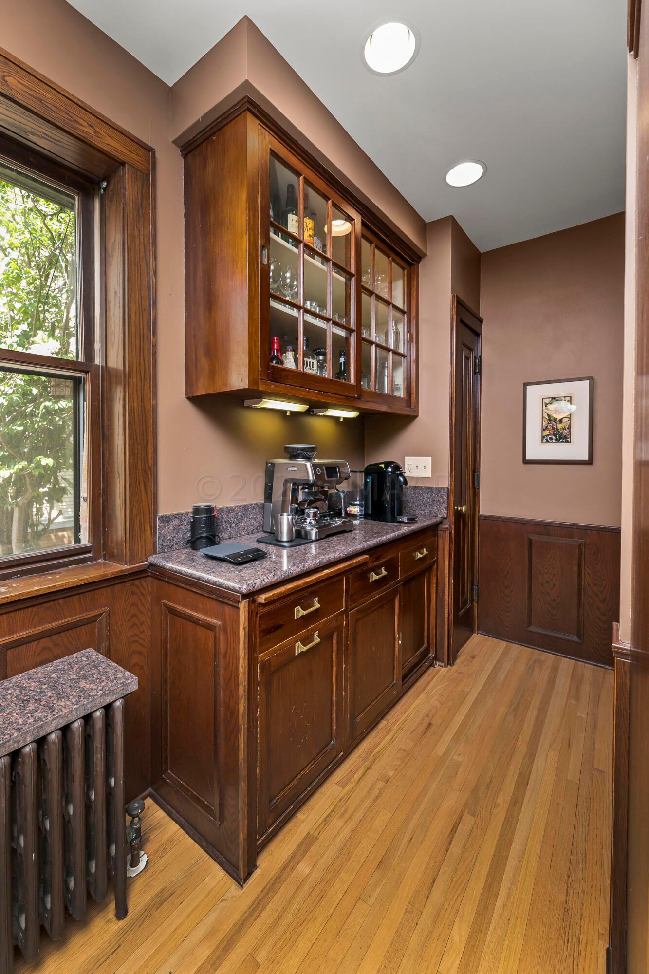 Butler Pantry