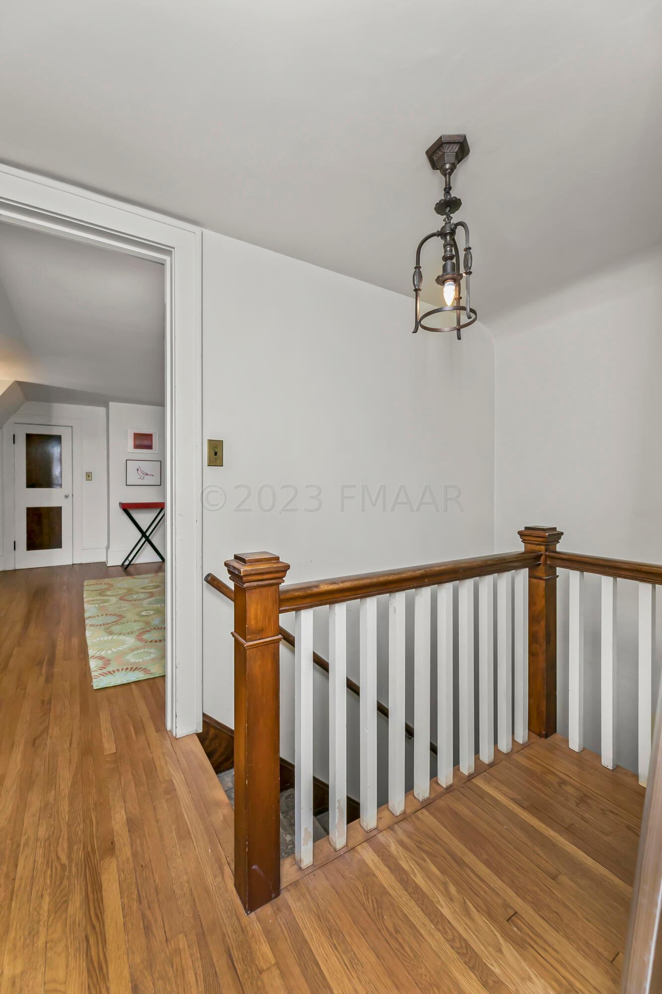 3rd story landing