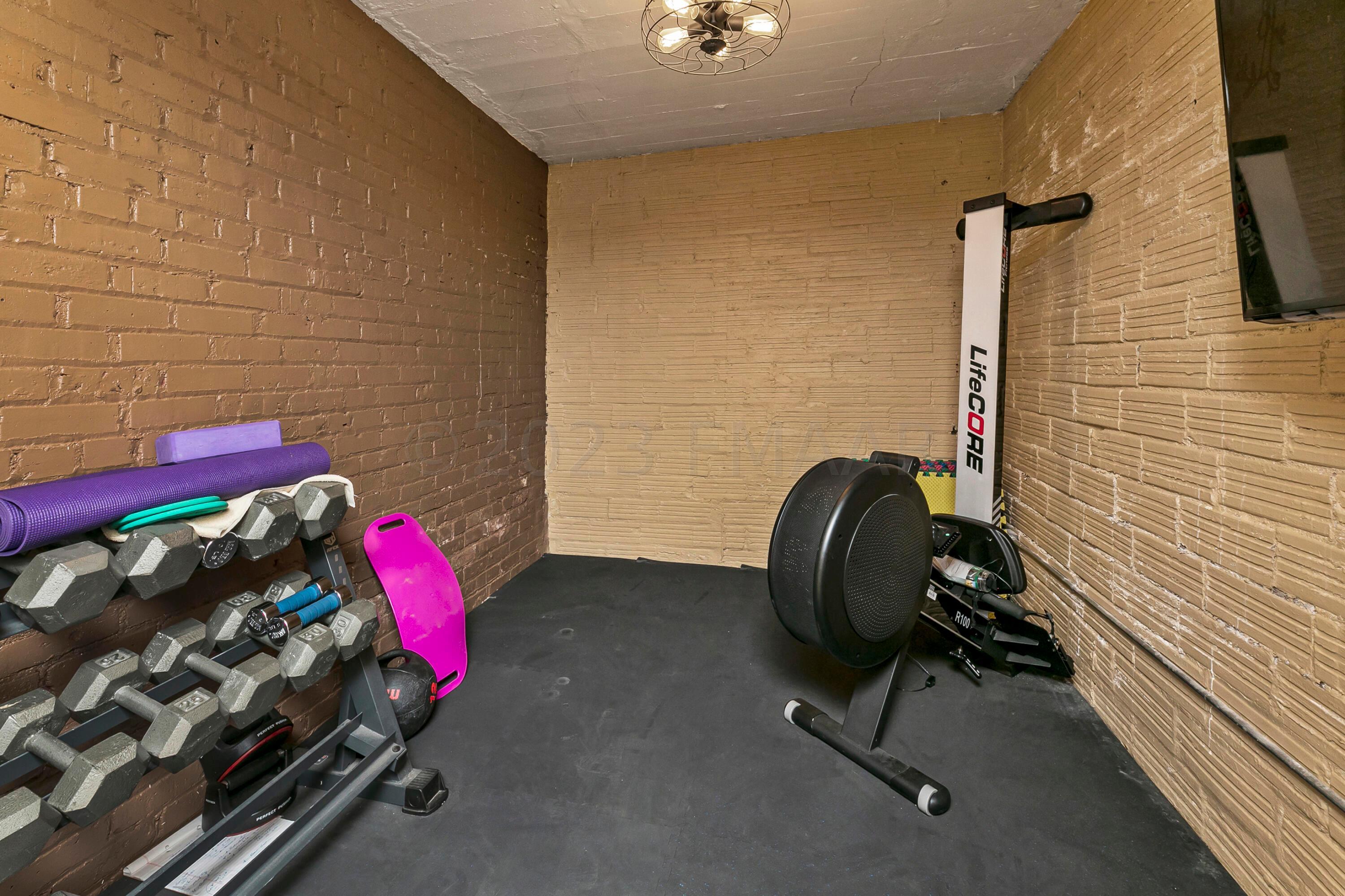 Bonus room