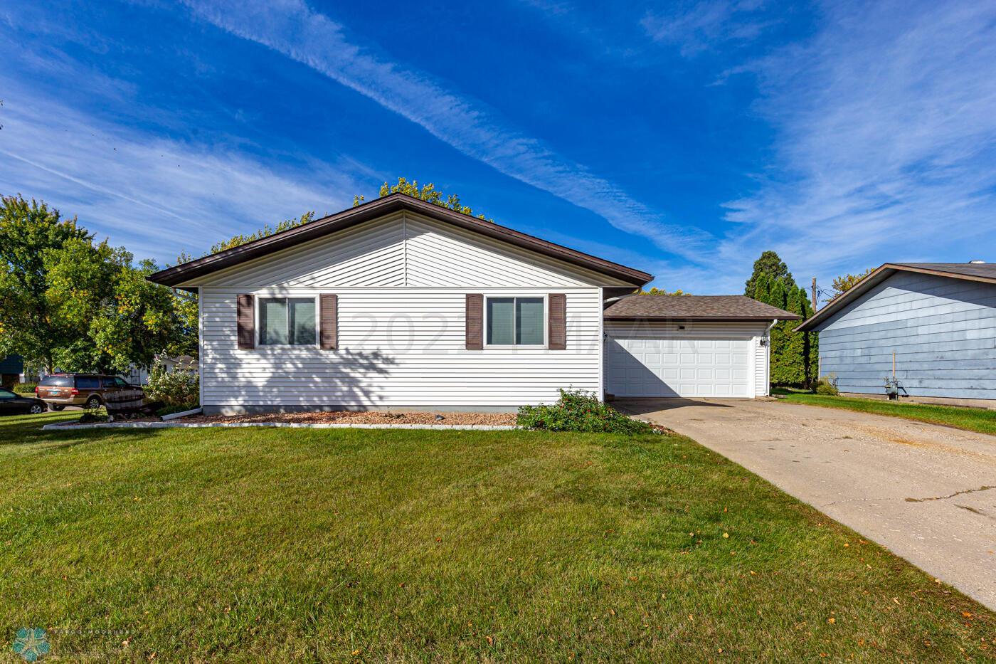 621 Rensvold Boulevard
