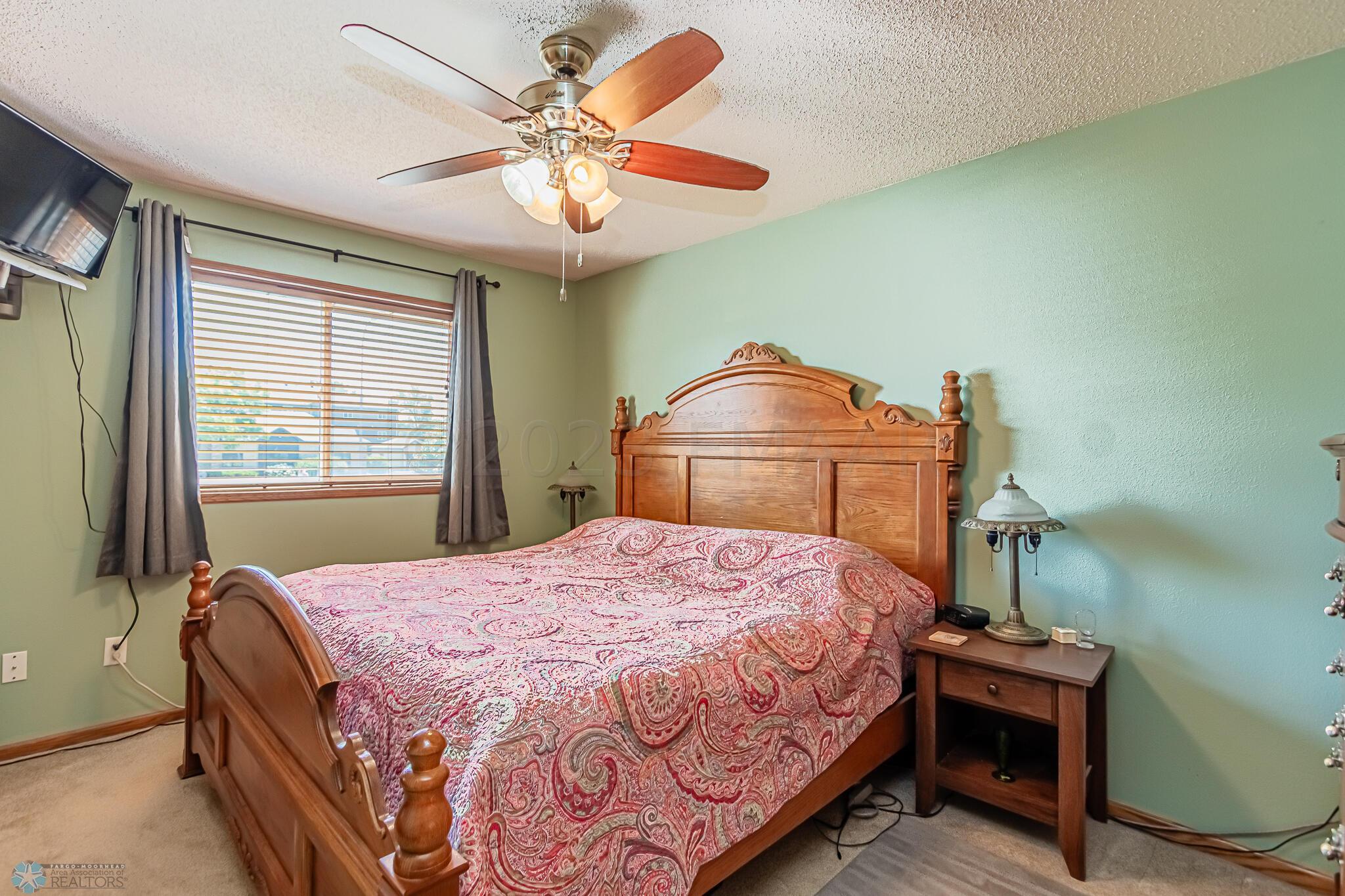 Master_Bedroom_1