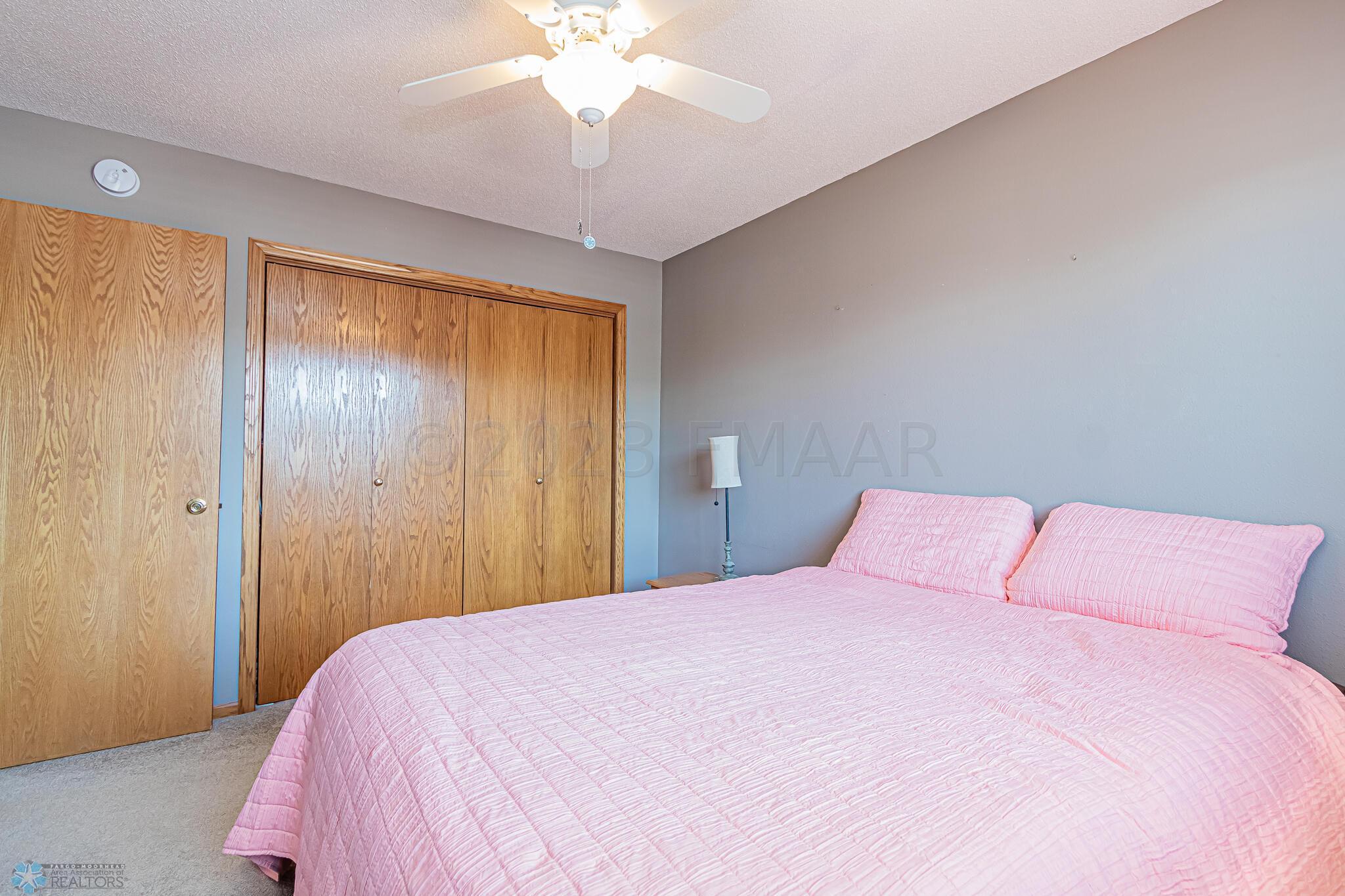 Bedroom2_2