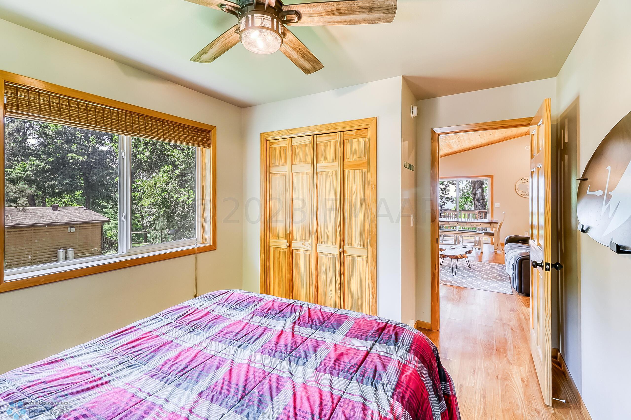 Bedroom1_2