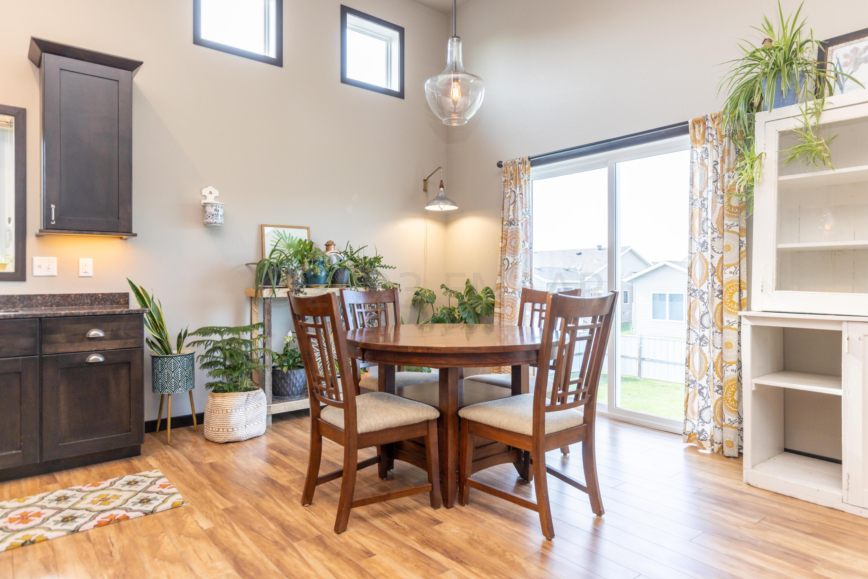 1206 Southwood Dr (6 of 65)