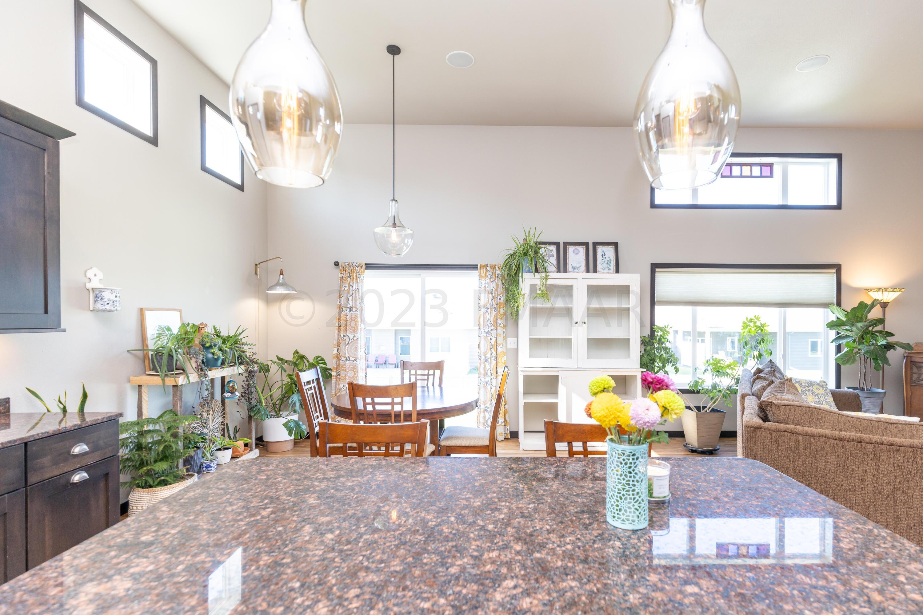 1206 Southwood Dr (14 of 65)