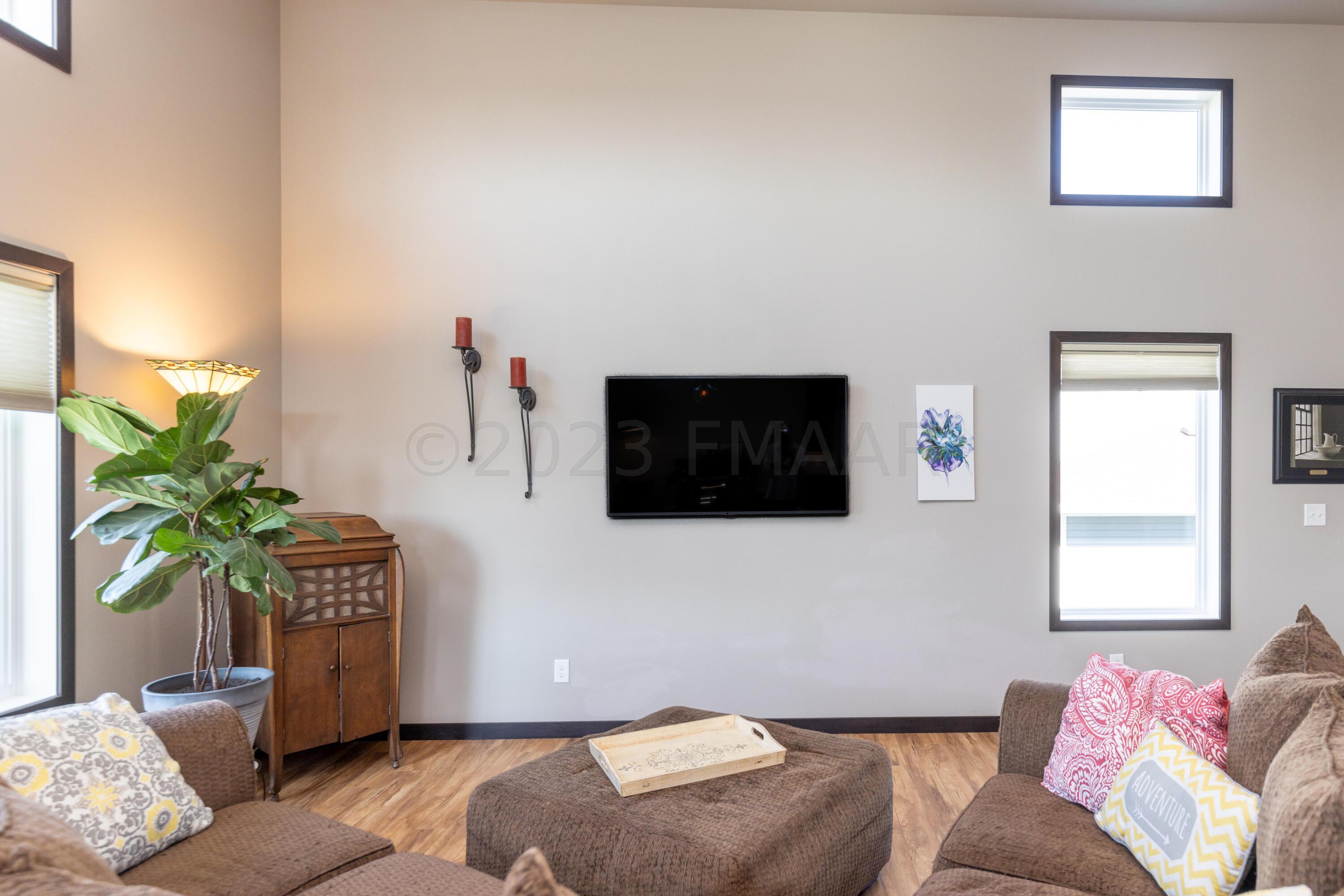 1206 Southwood Dr (3 of 65)