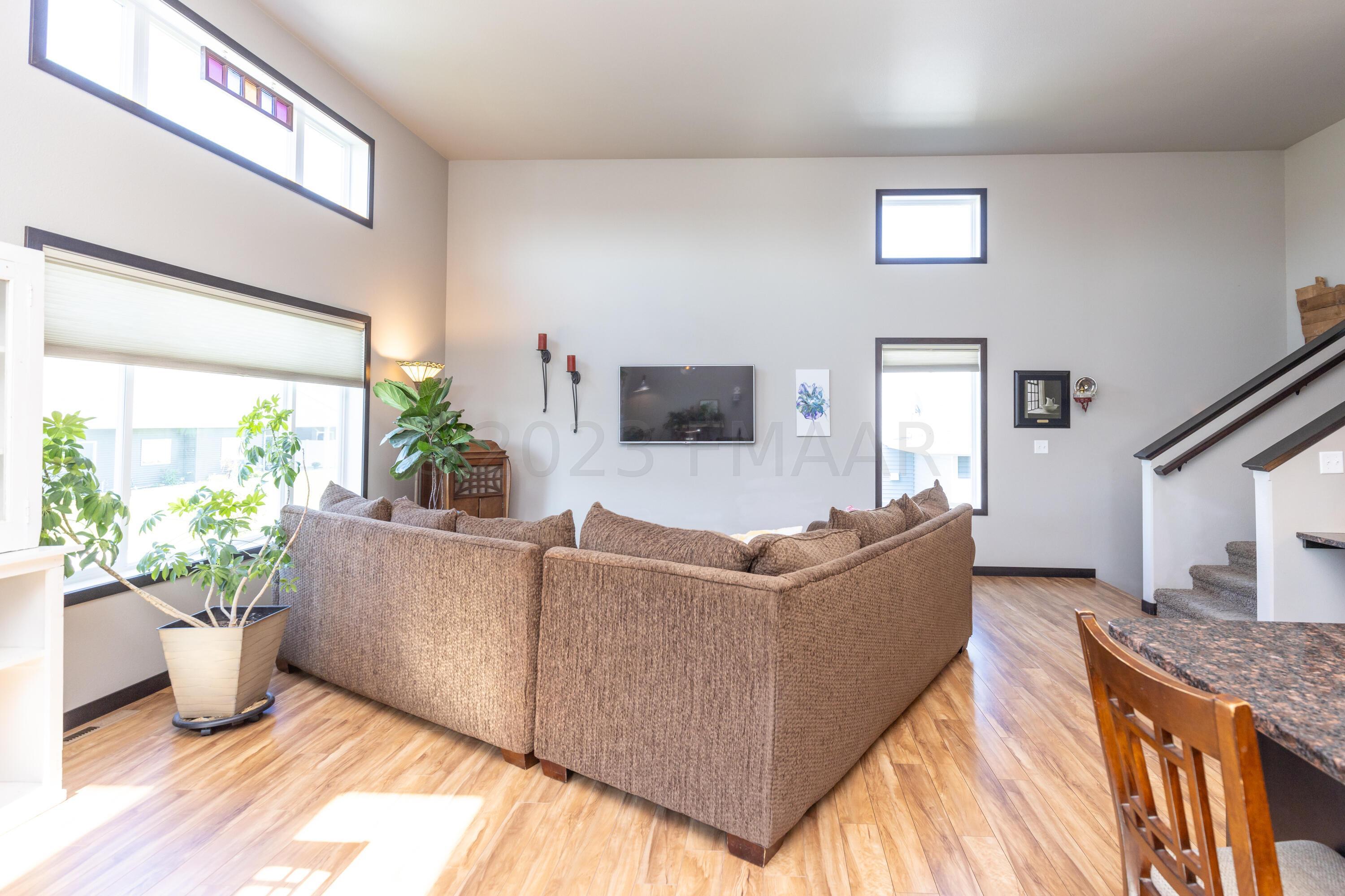 1206 Southwood Dr (13 of 65)