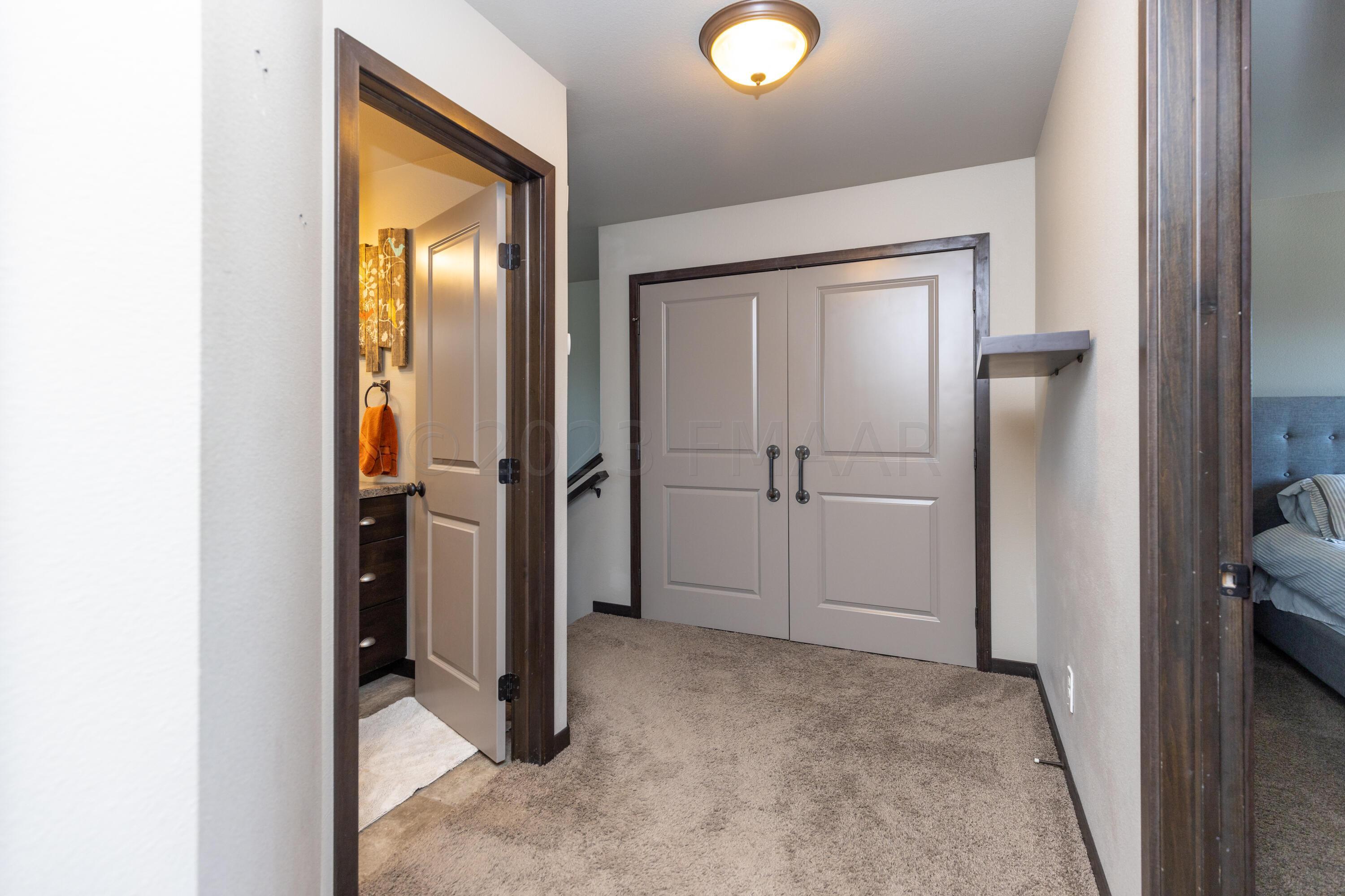 1206 Southwood Dr (18 of 65)