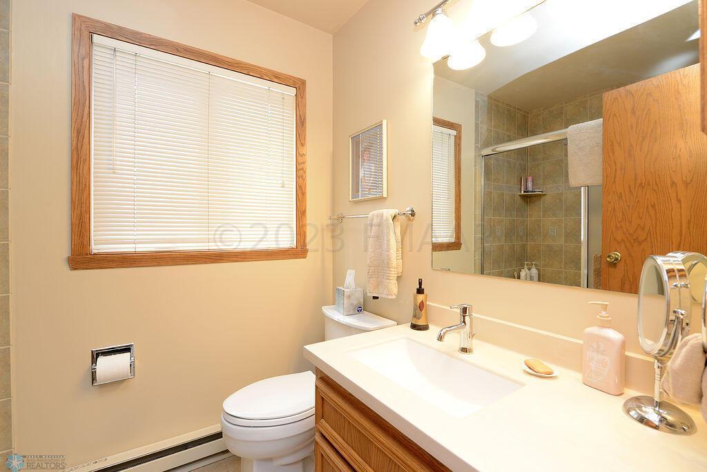Primary 3/4 Bath