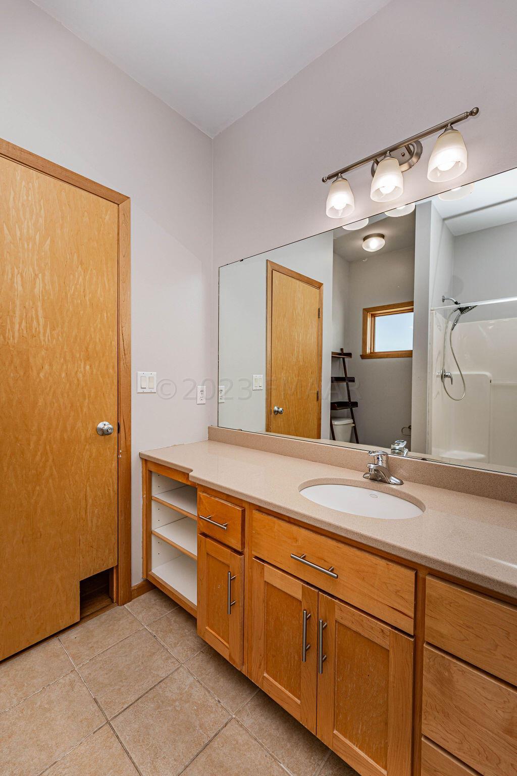 2nd Story Bdrm Bath