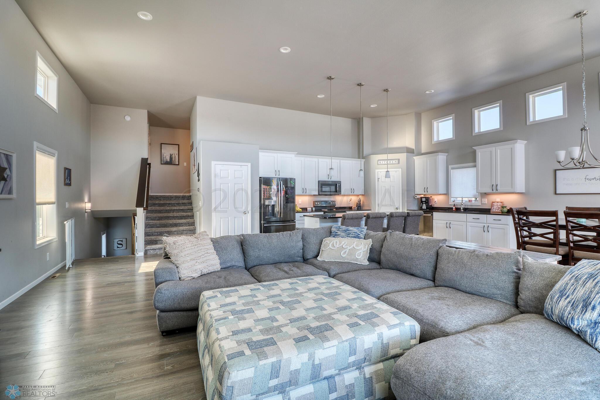 Living Area1_0