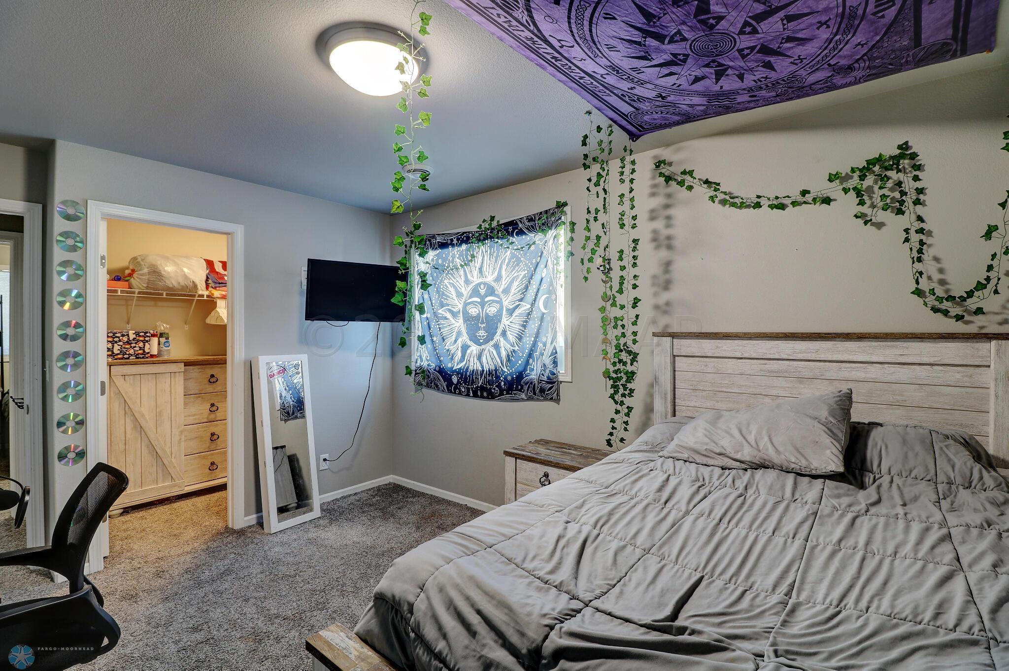 Basement Bedroom1_2