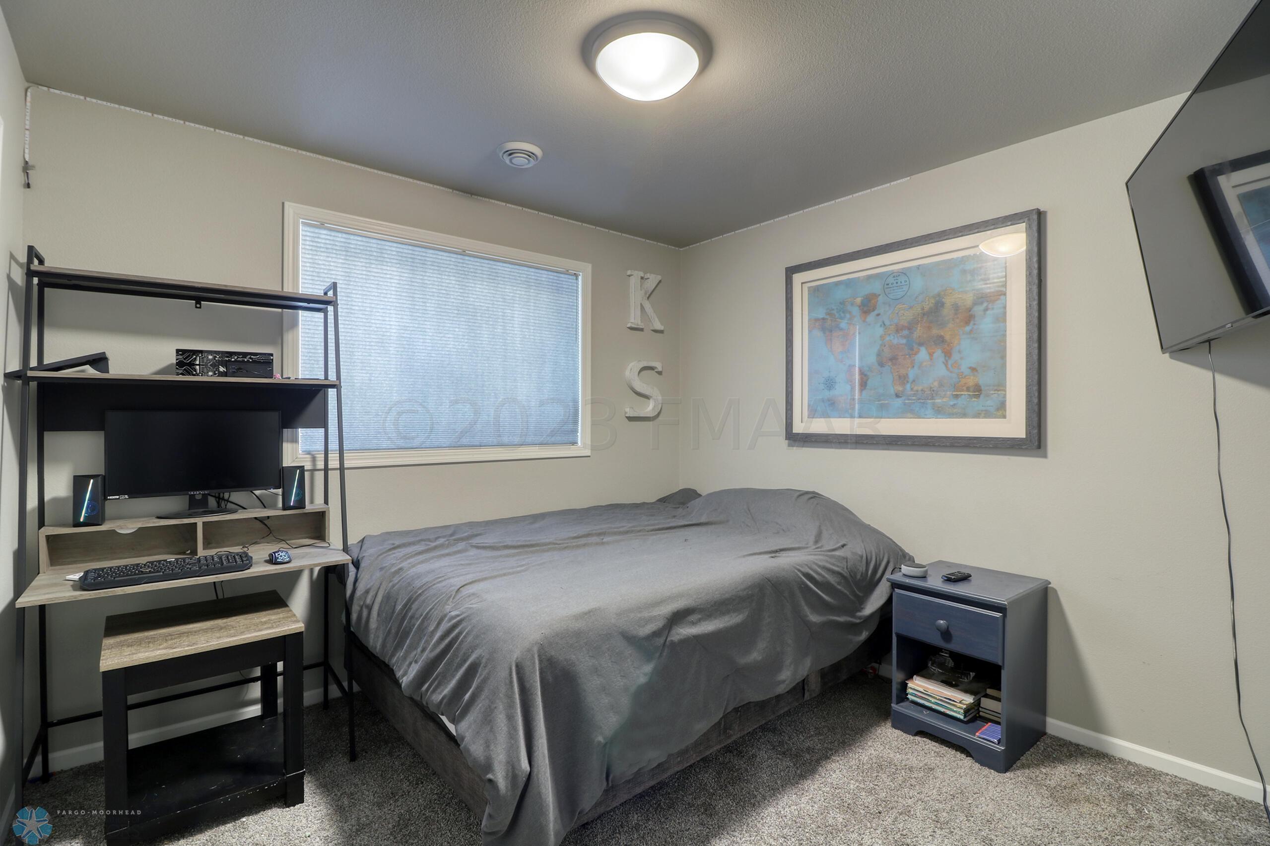 Basement Bedroom2_1