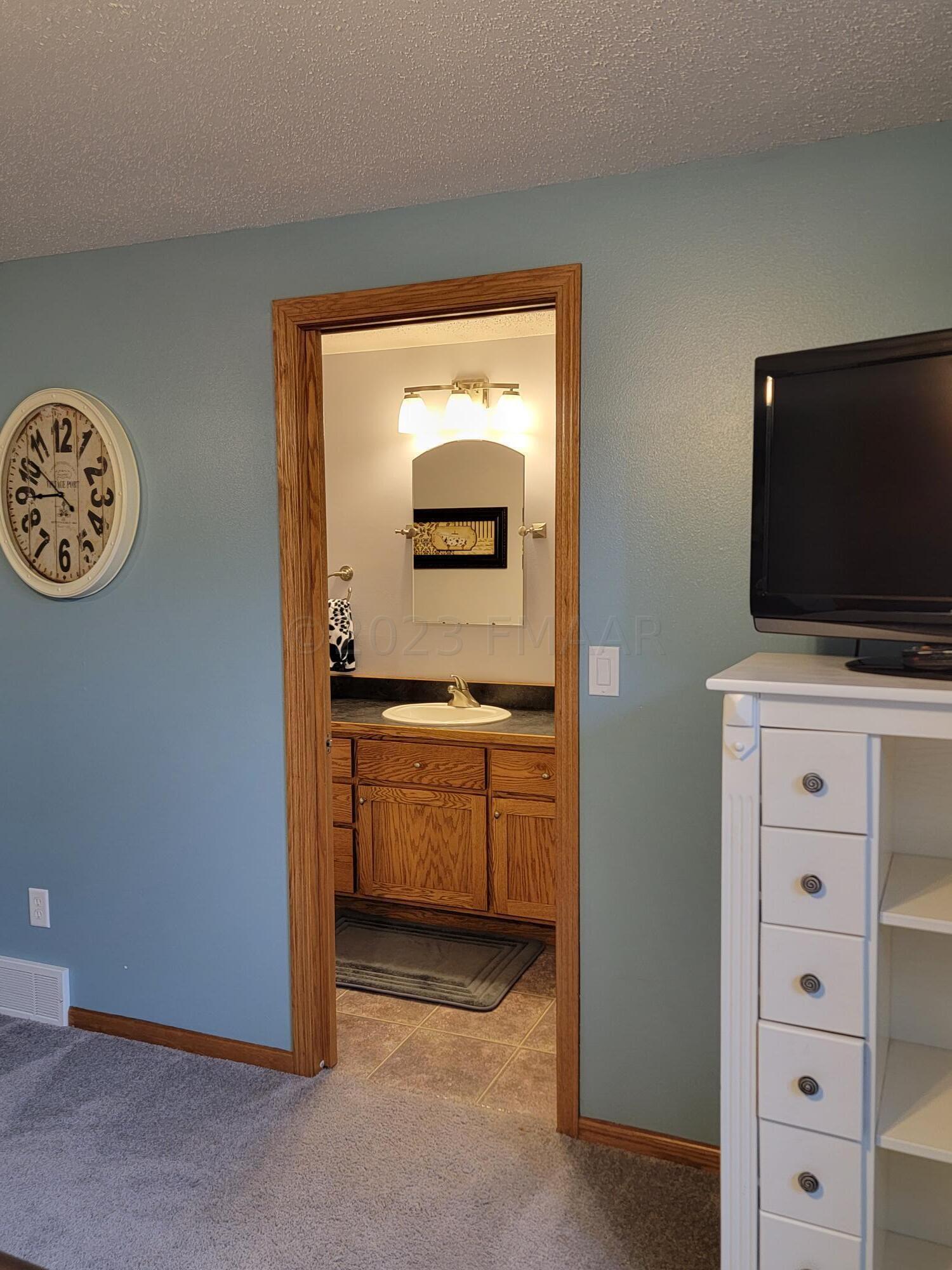 Bedroom #4/Access to 3/4 bath