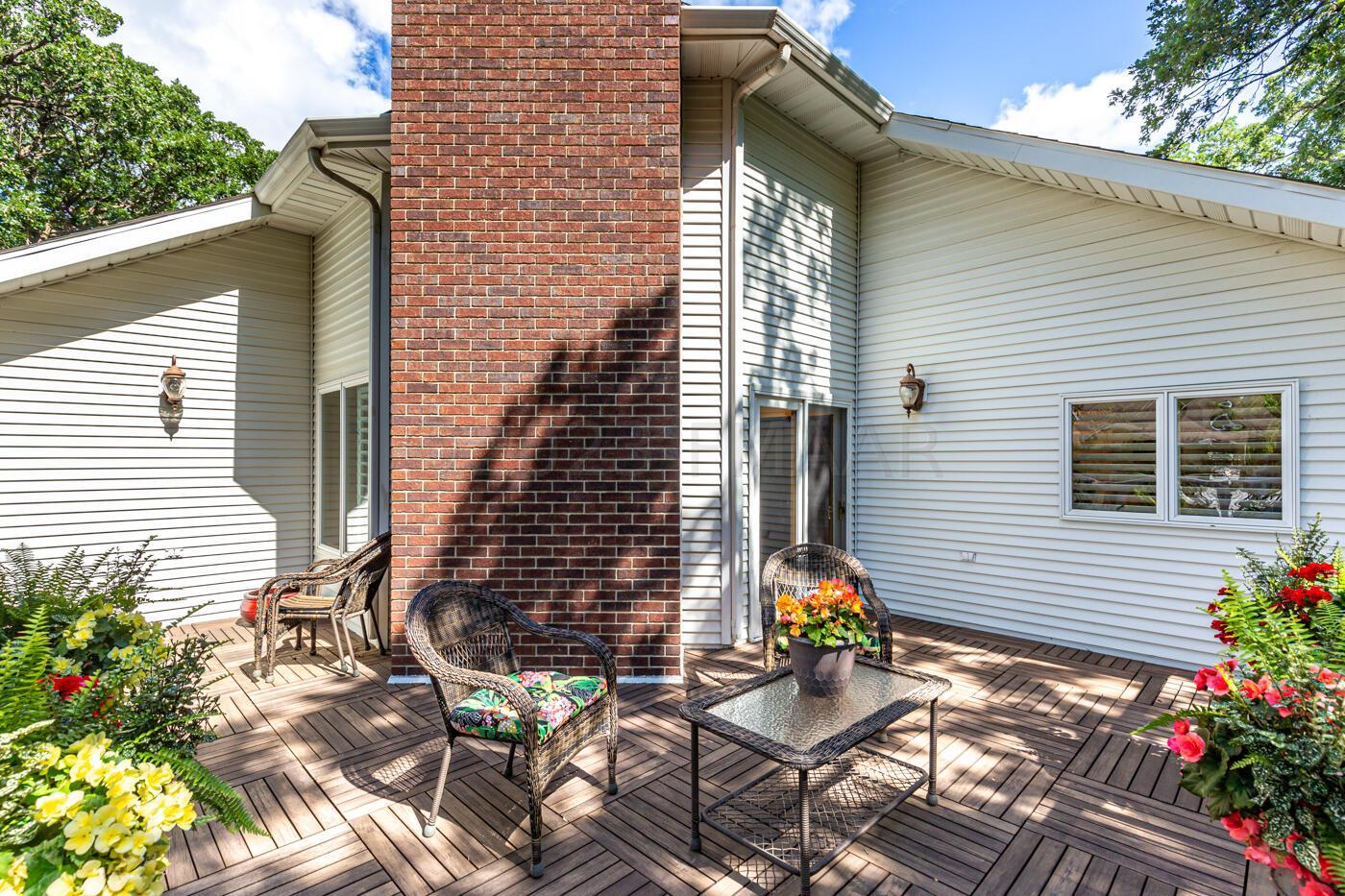 2nd floor deck