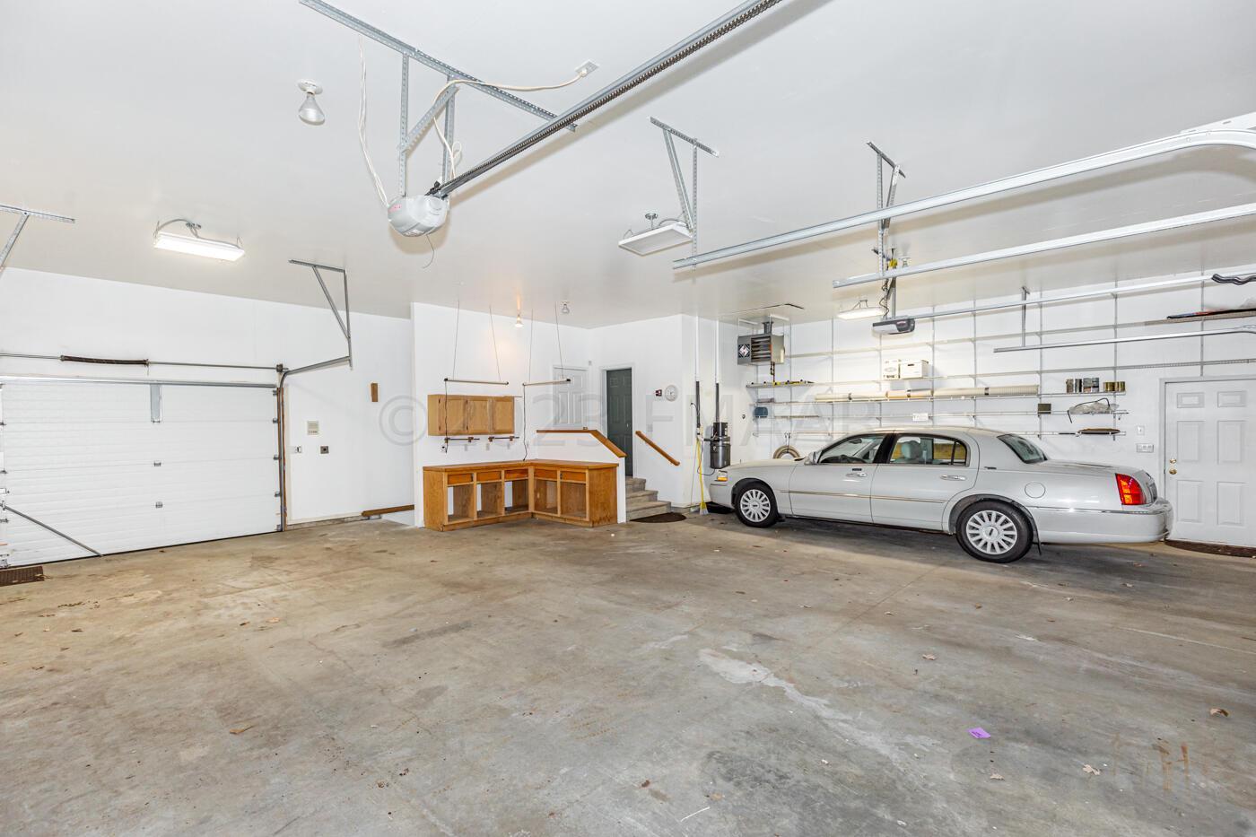 Heated 4 Stall Garage